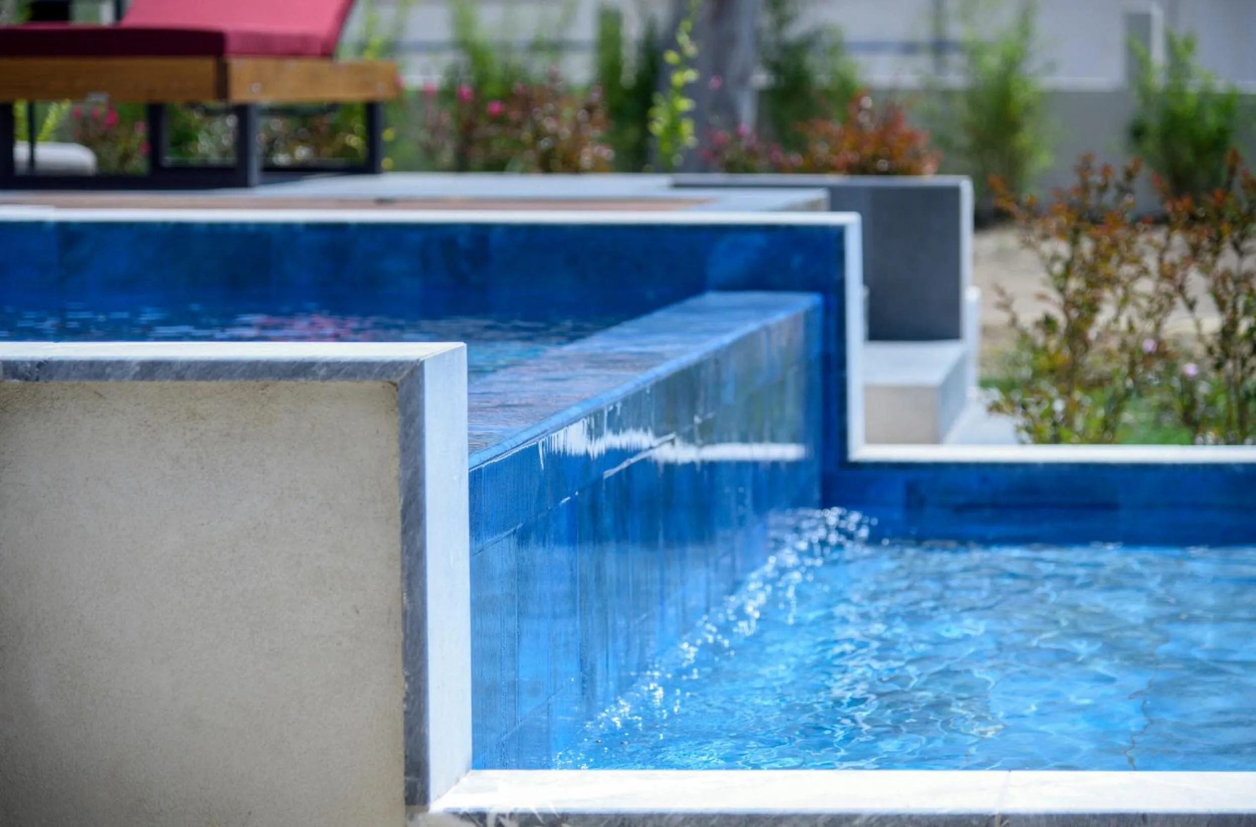 Swimming pool in Amyntas Seafront Hotel - Adults Only