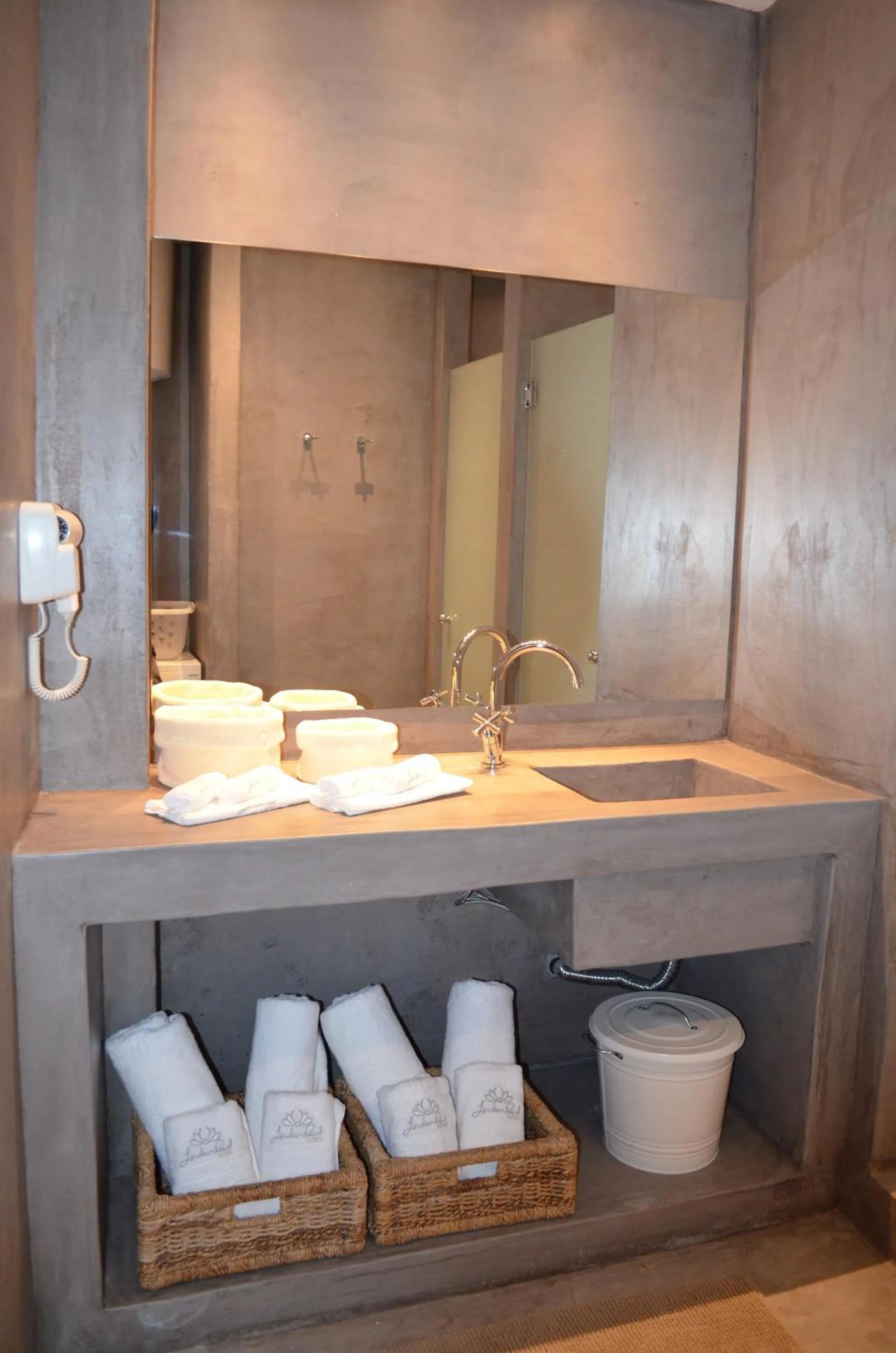 Toilet in Lindian Pearl