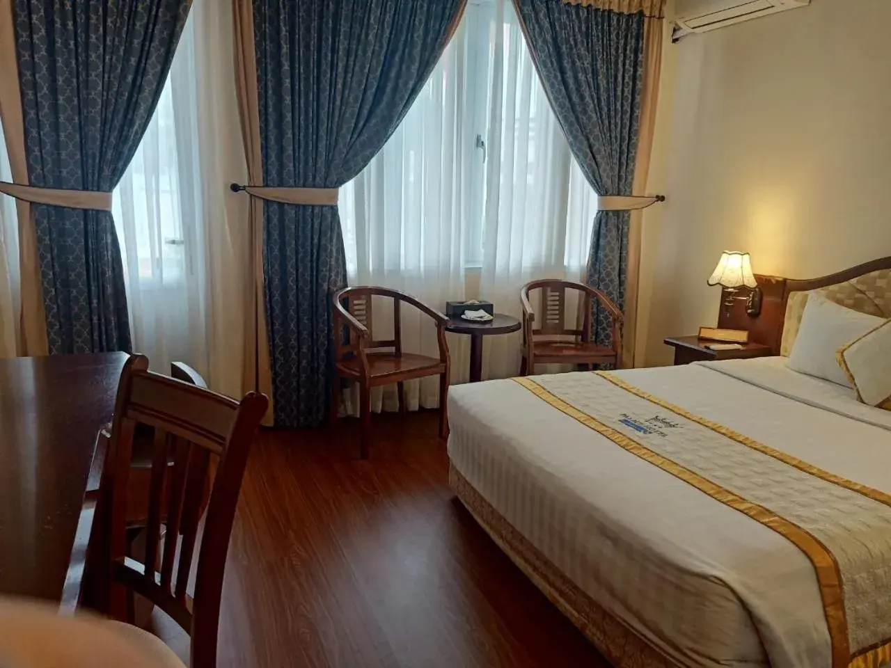 Deluxe Double Room in Palace Hotel Vung Tau Deluxe Double Room in Palace Hotel Vung Tau