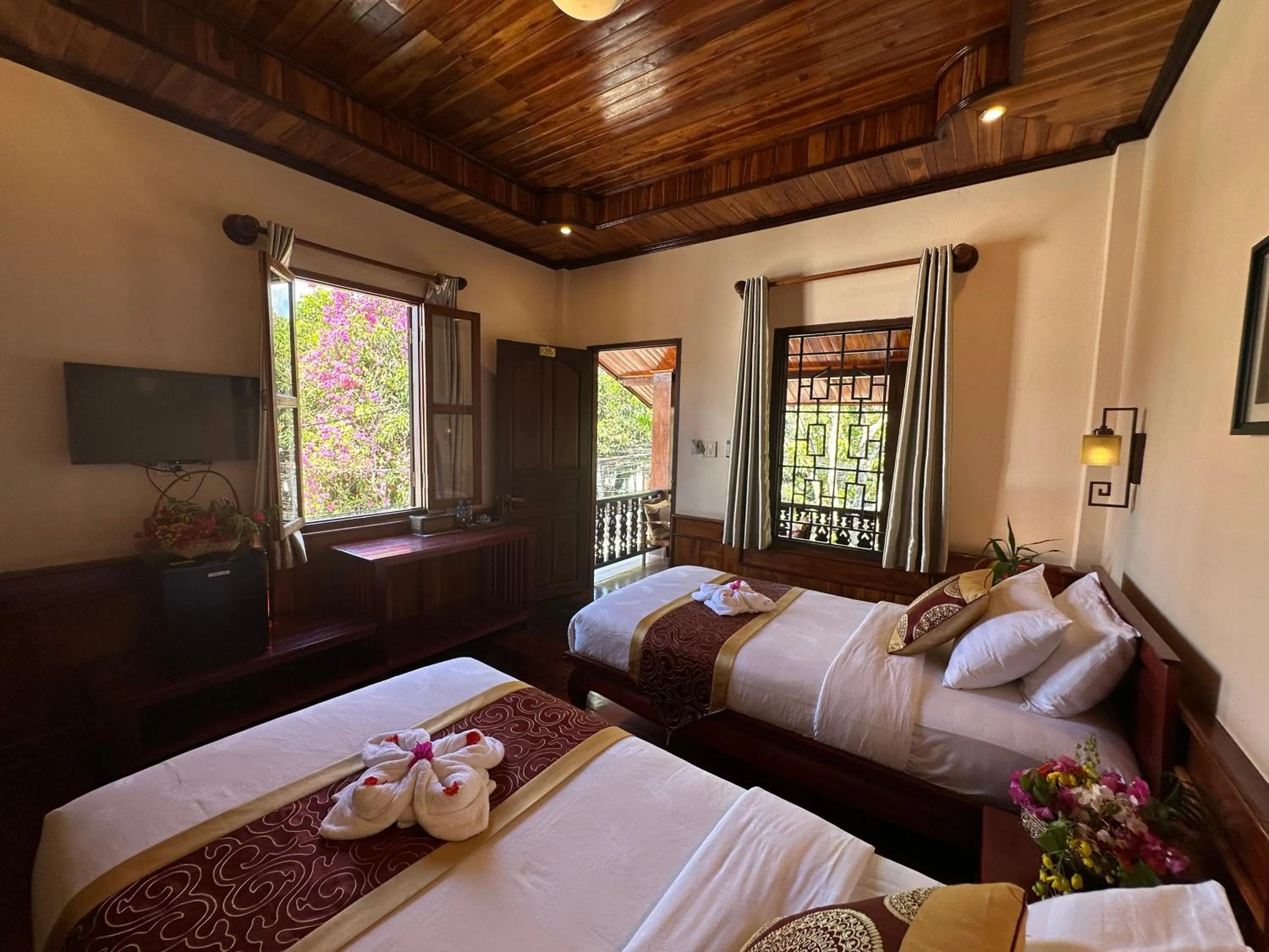 Bed in Ammata Boutique Villa