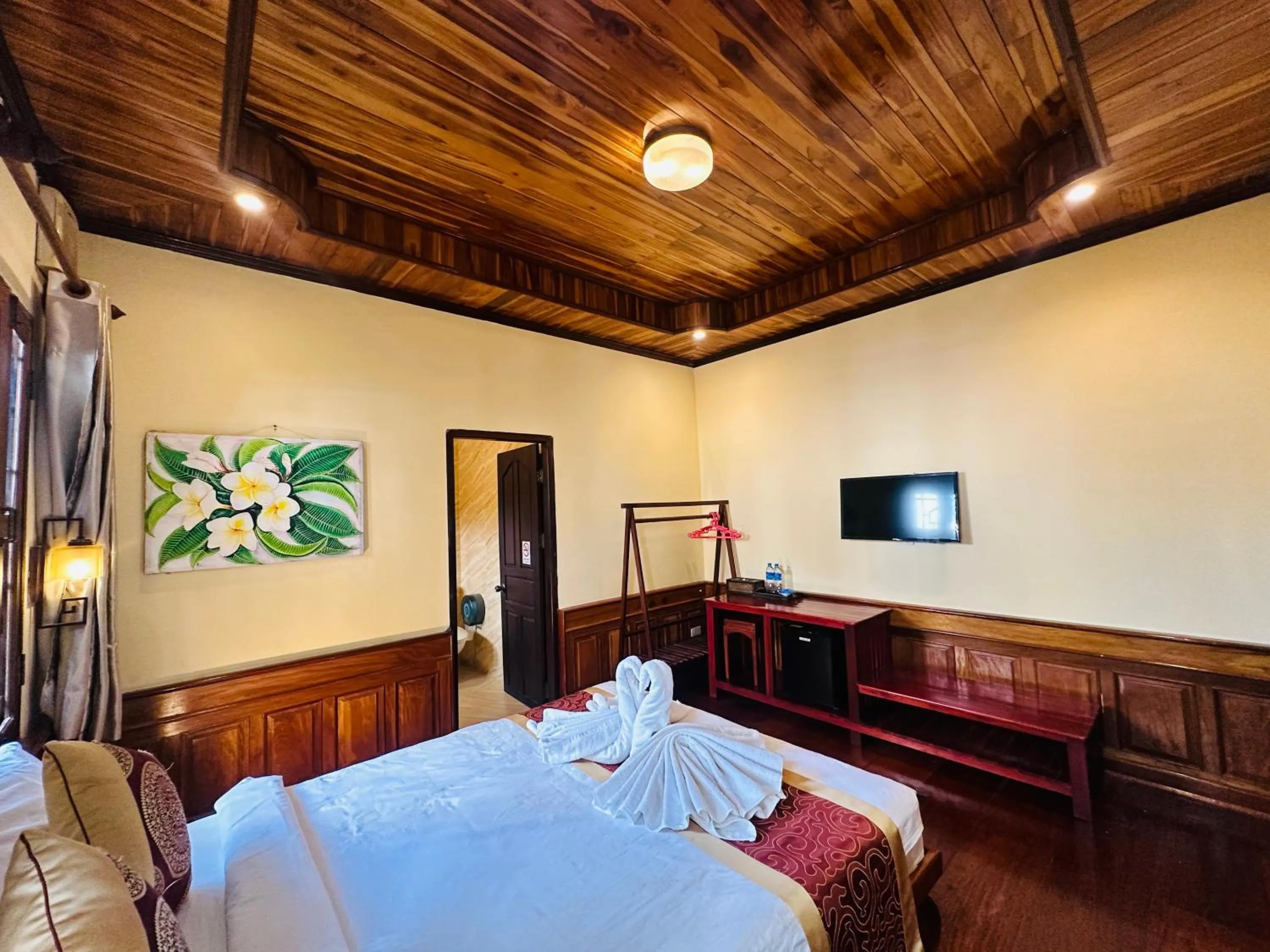 Communal lounge/ TV room, Bed in Ammata Boutique Villa