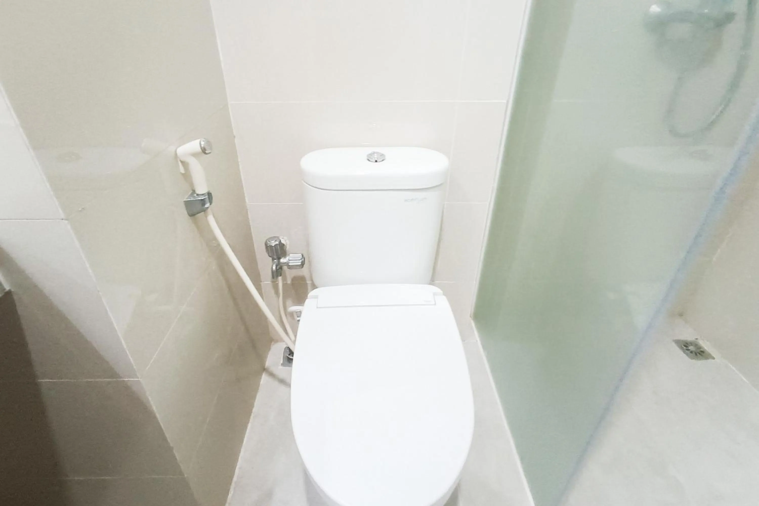 Bathroom in Urbanview Hotel Syariah UIN Mataram