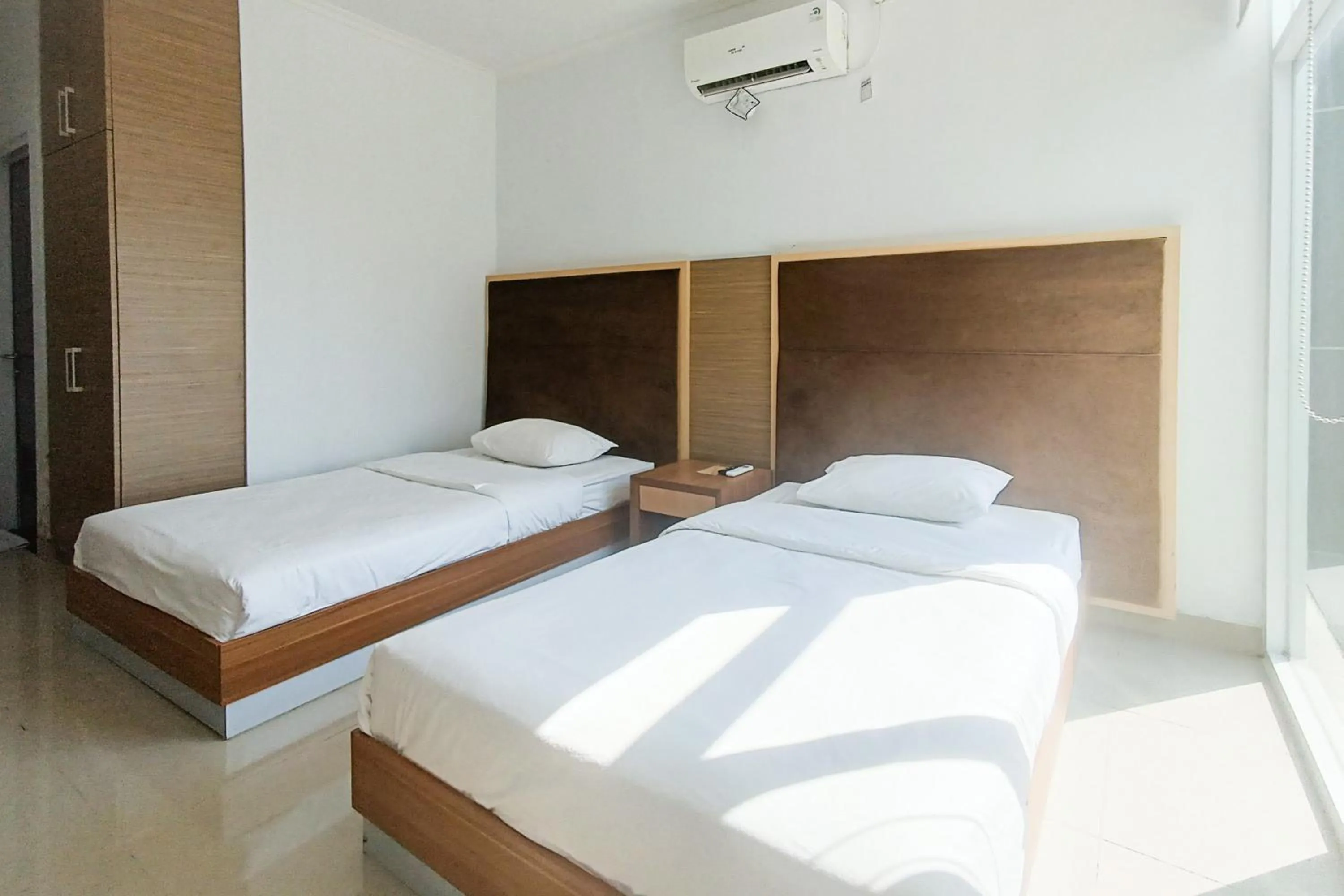 Bedroom, Bed in Urbanview Hotel Syariah UIN Mataram