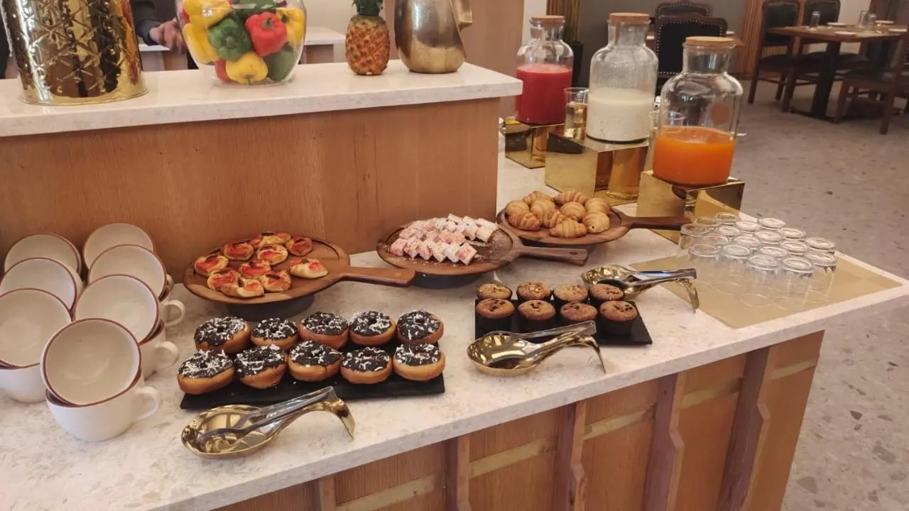 Breakfast in Anantam Resort & Spa