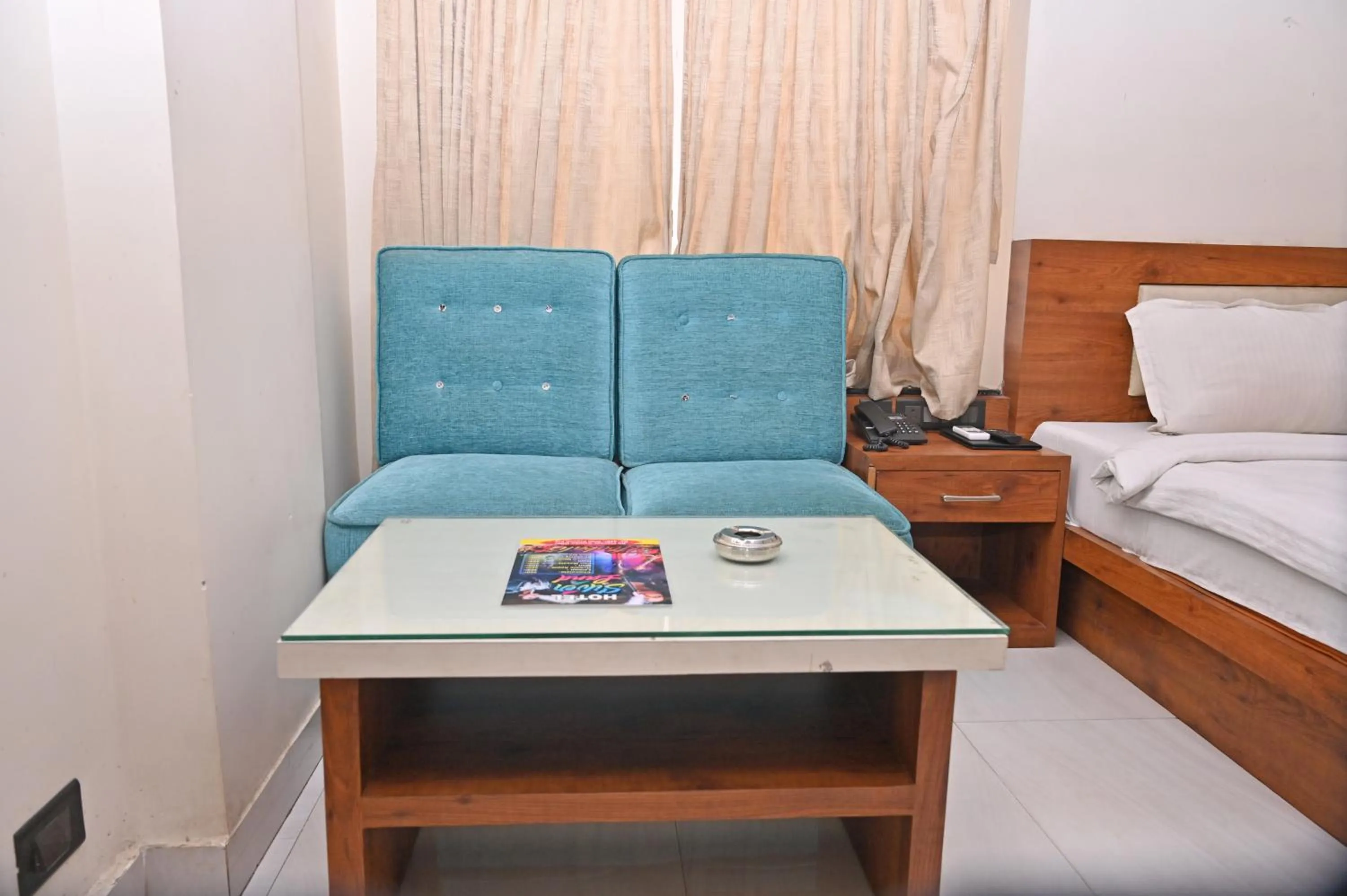 Bed in Hotel Silver Land New Digha with Rooftop Pool