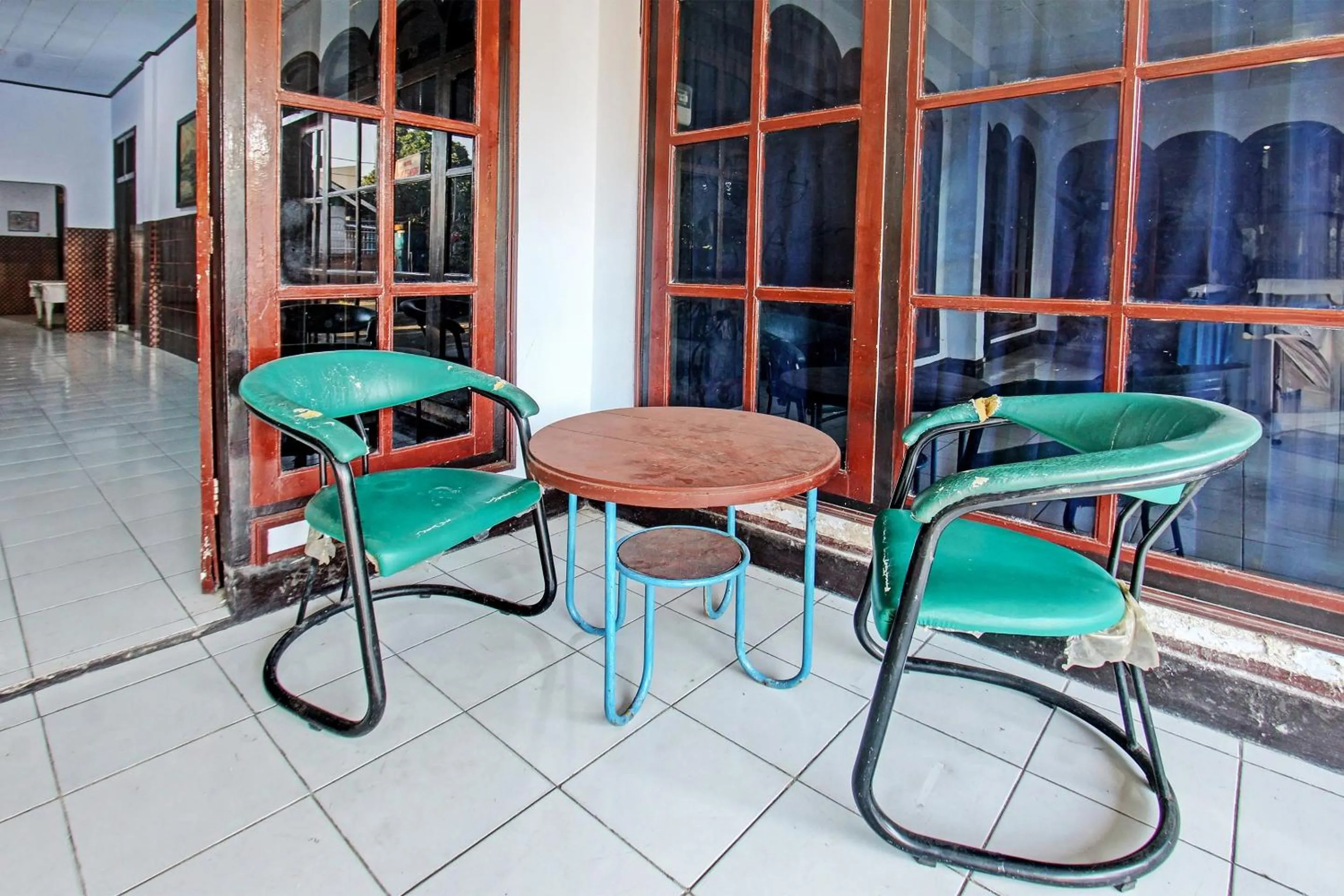 Lobby or reception in Hotel O Mareje Sariguna