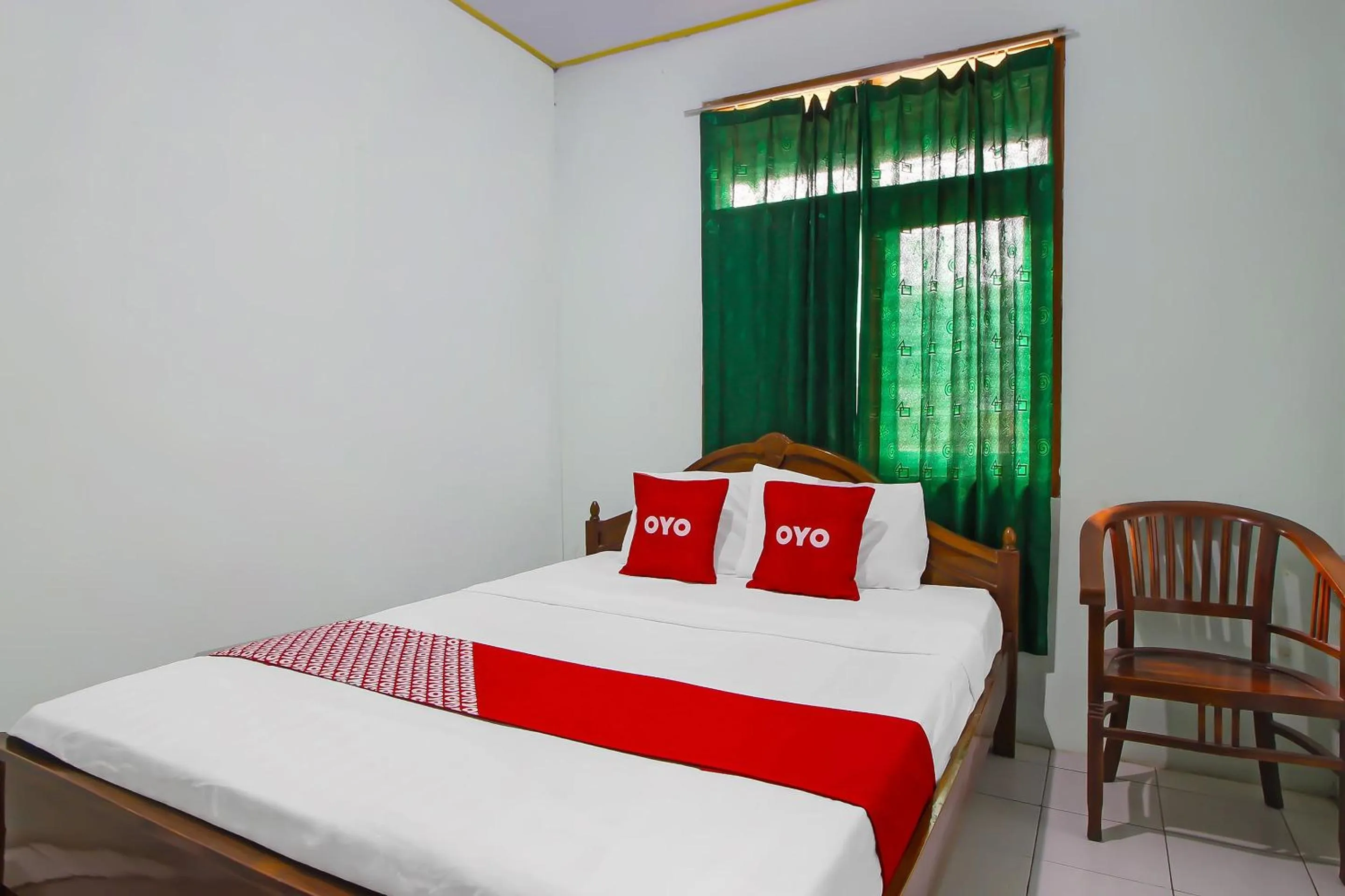 Bedroom in OYO 92629 Pondok Kawandya