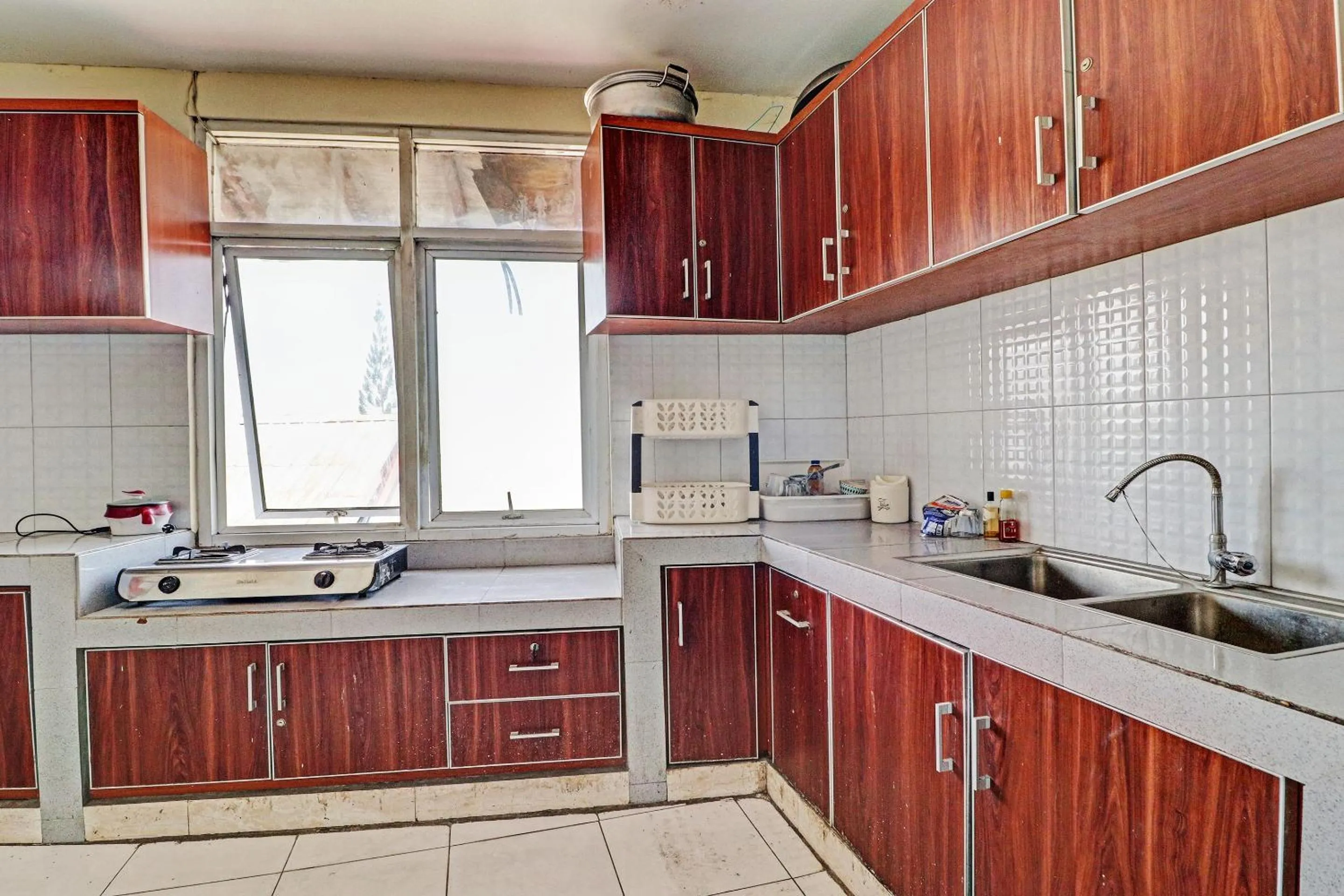 Lobby or reception in OYO Life 92630 Siliwangi Residence 63