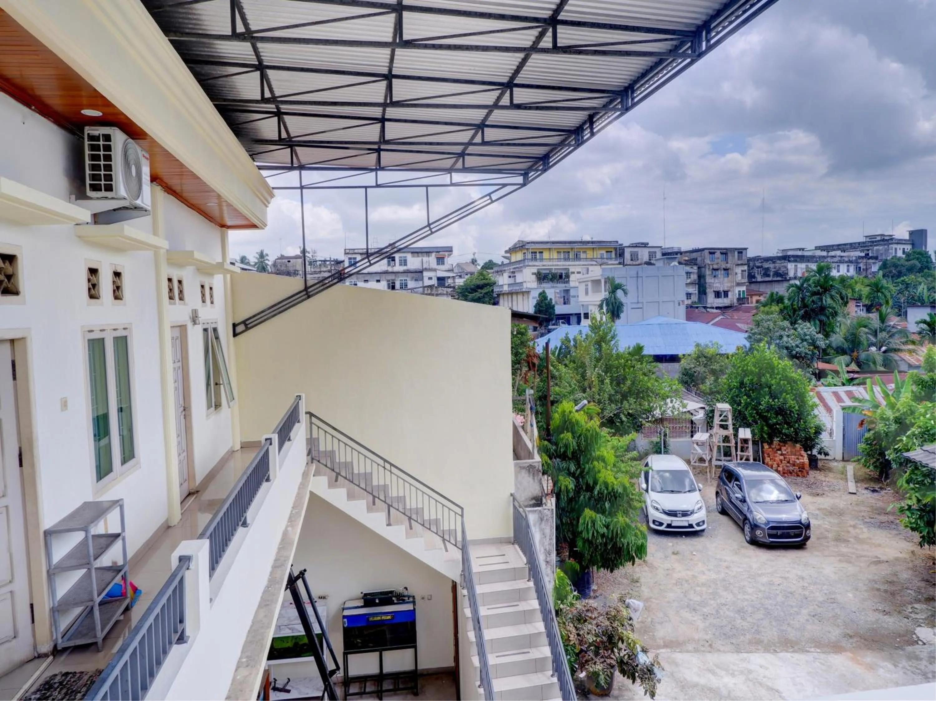 Lobby or reception in OYO Life 92637 Kost Arya Exclusive