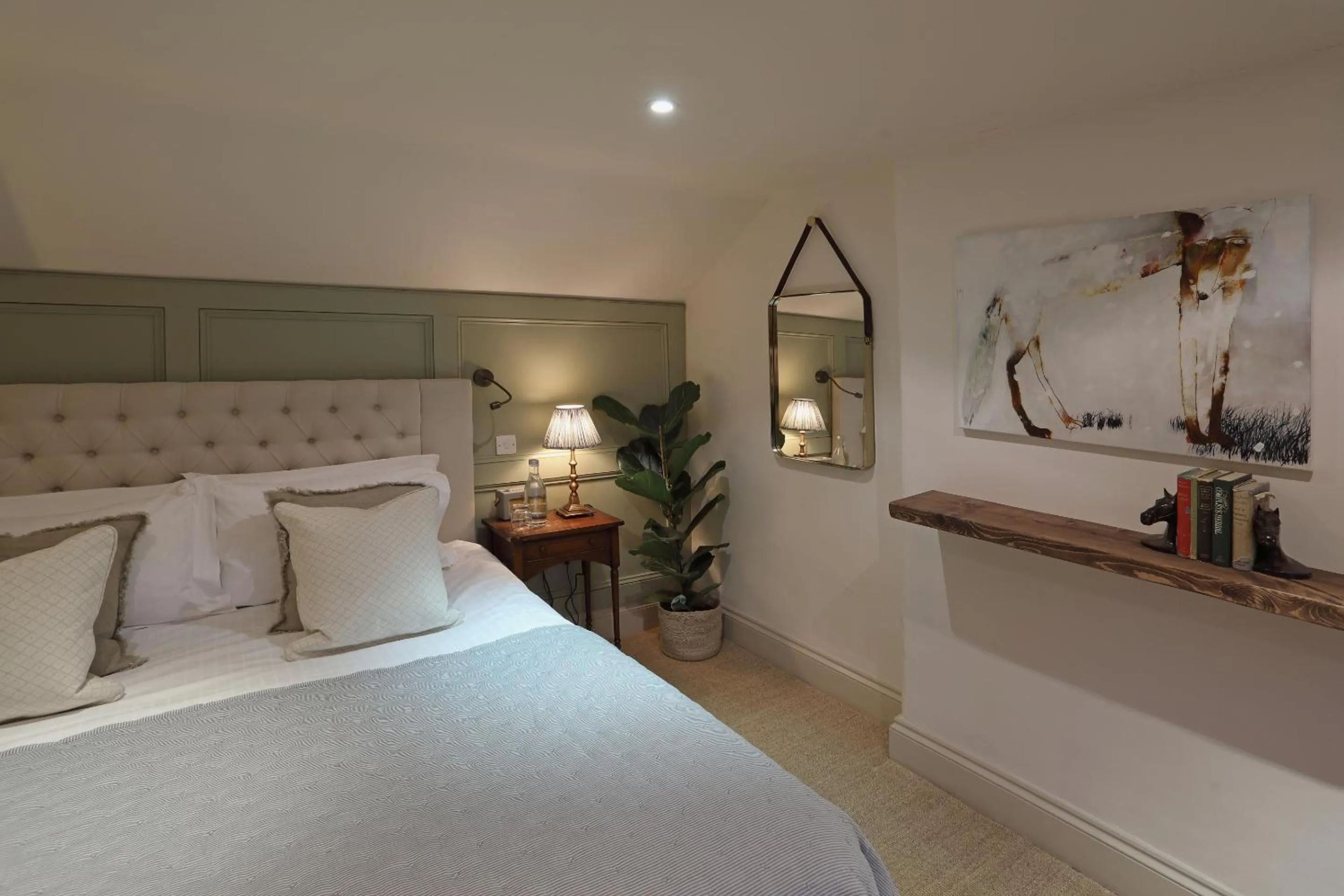 Bedroom in The Feathered Nest