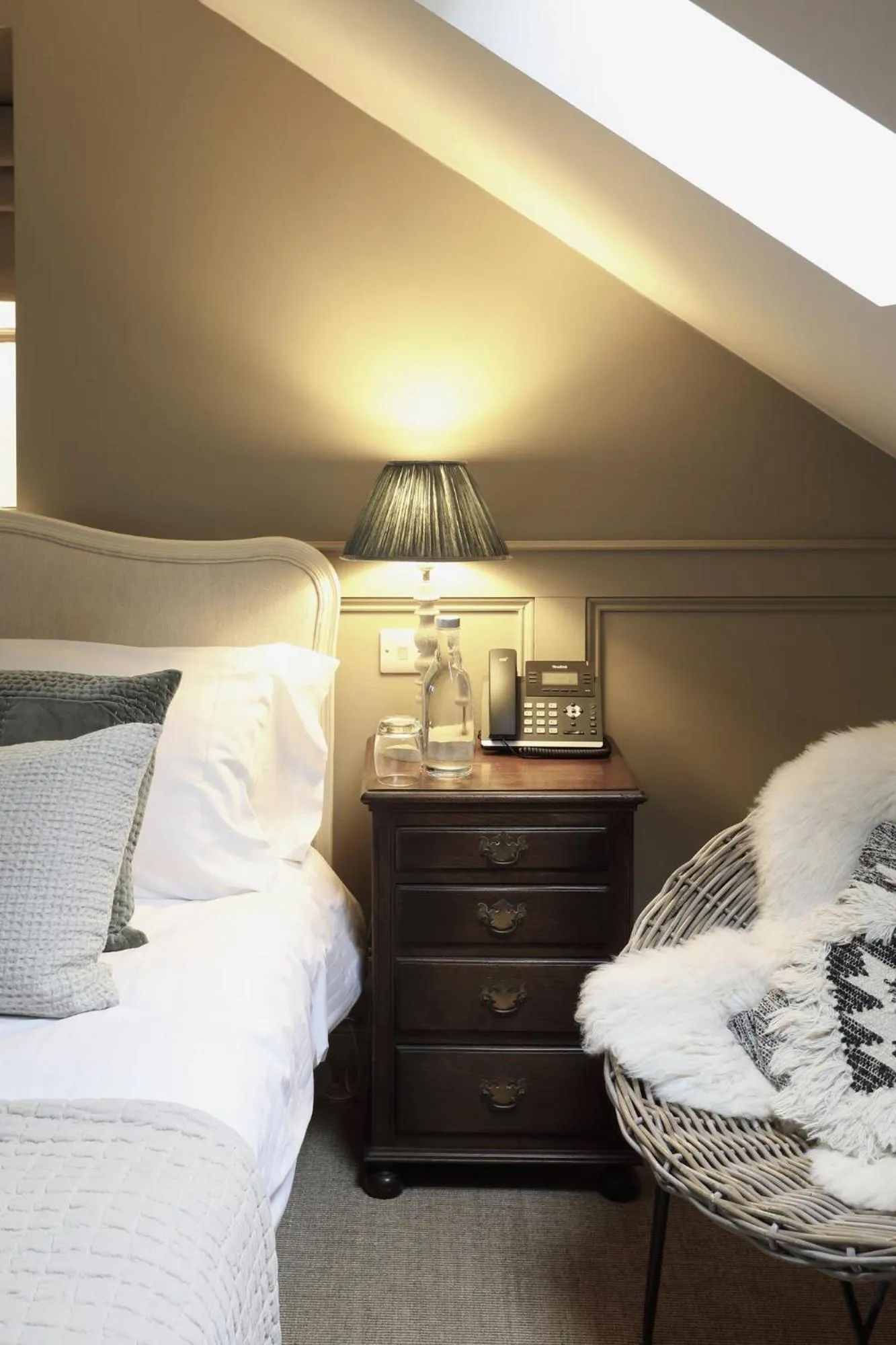 Bed in The Feathered Nest Inn