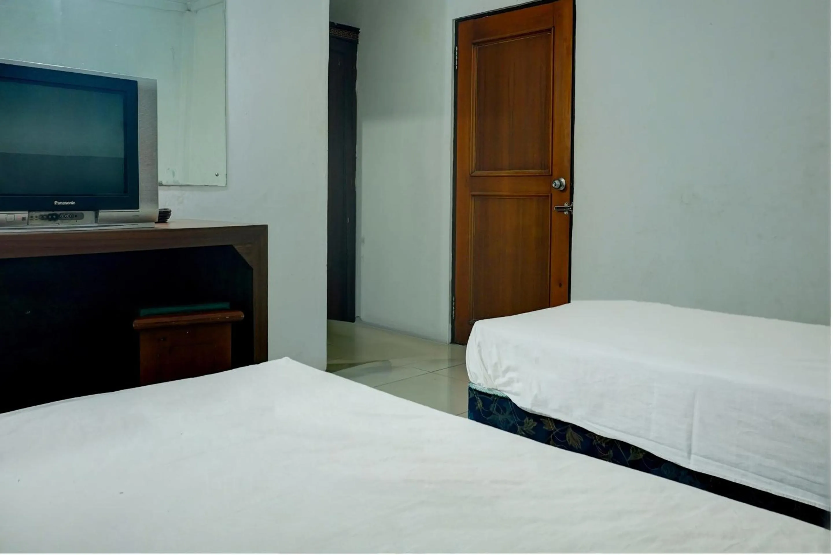 Bedroom, Bed in Hotel O Ervina Homestay Syariah Batakan