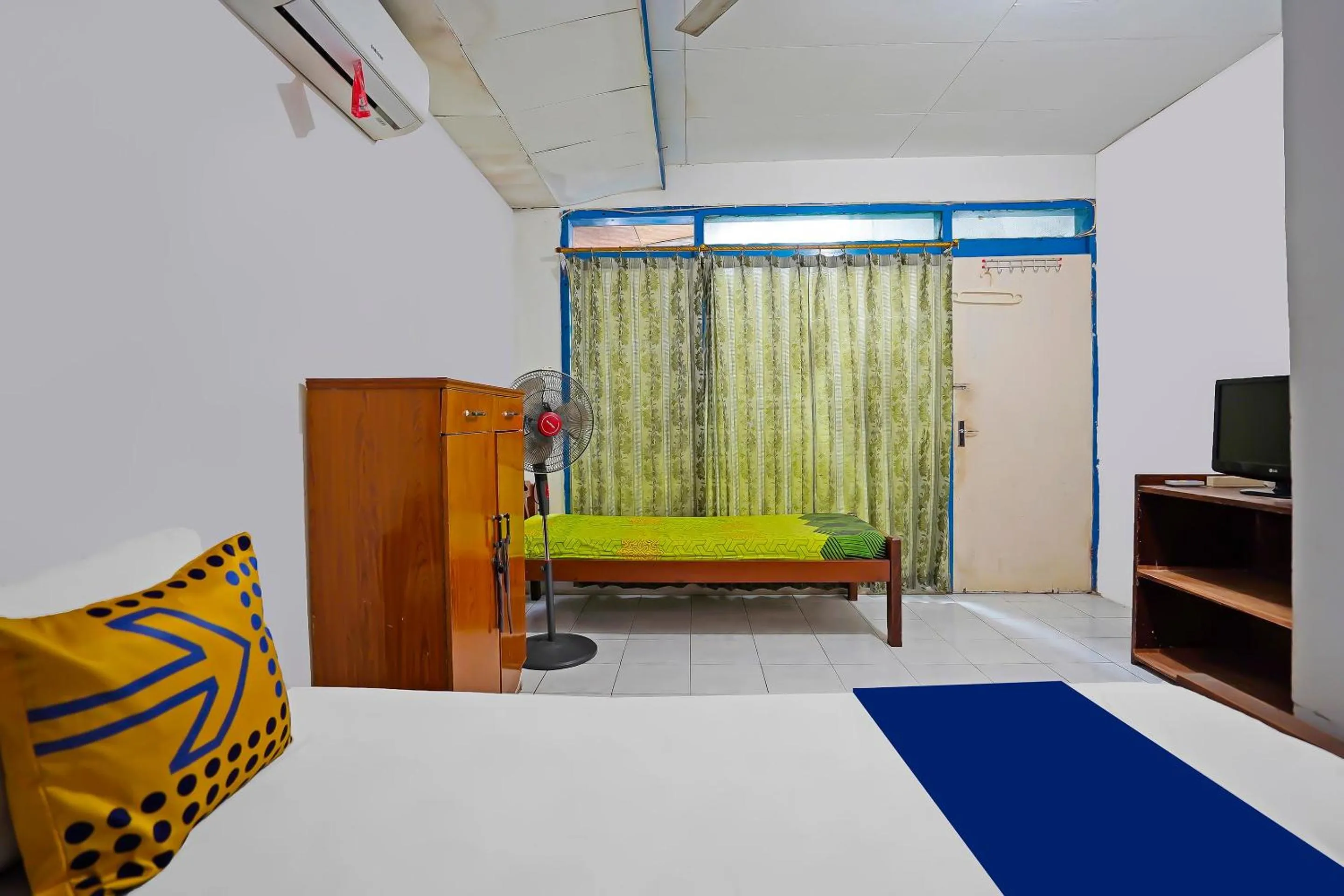 Bedroom, Bed in OYO Life 92651 Meir E-homestay Syariah