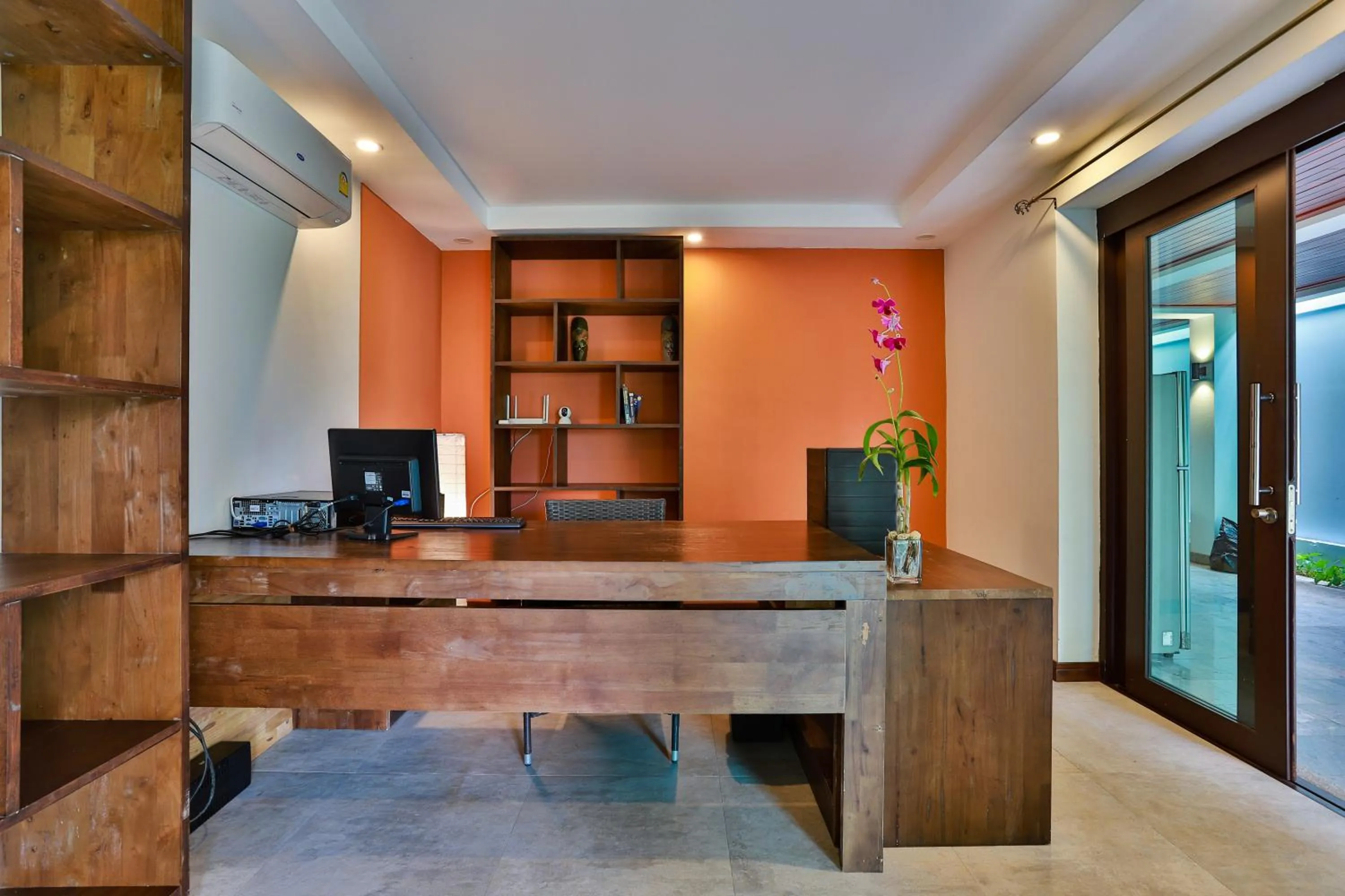 Communal lounge/ TV room in Cliff Haven Villa Krabi