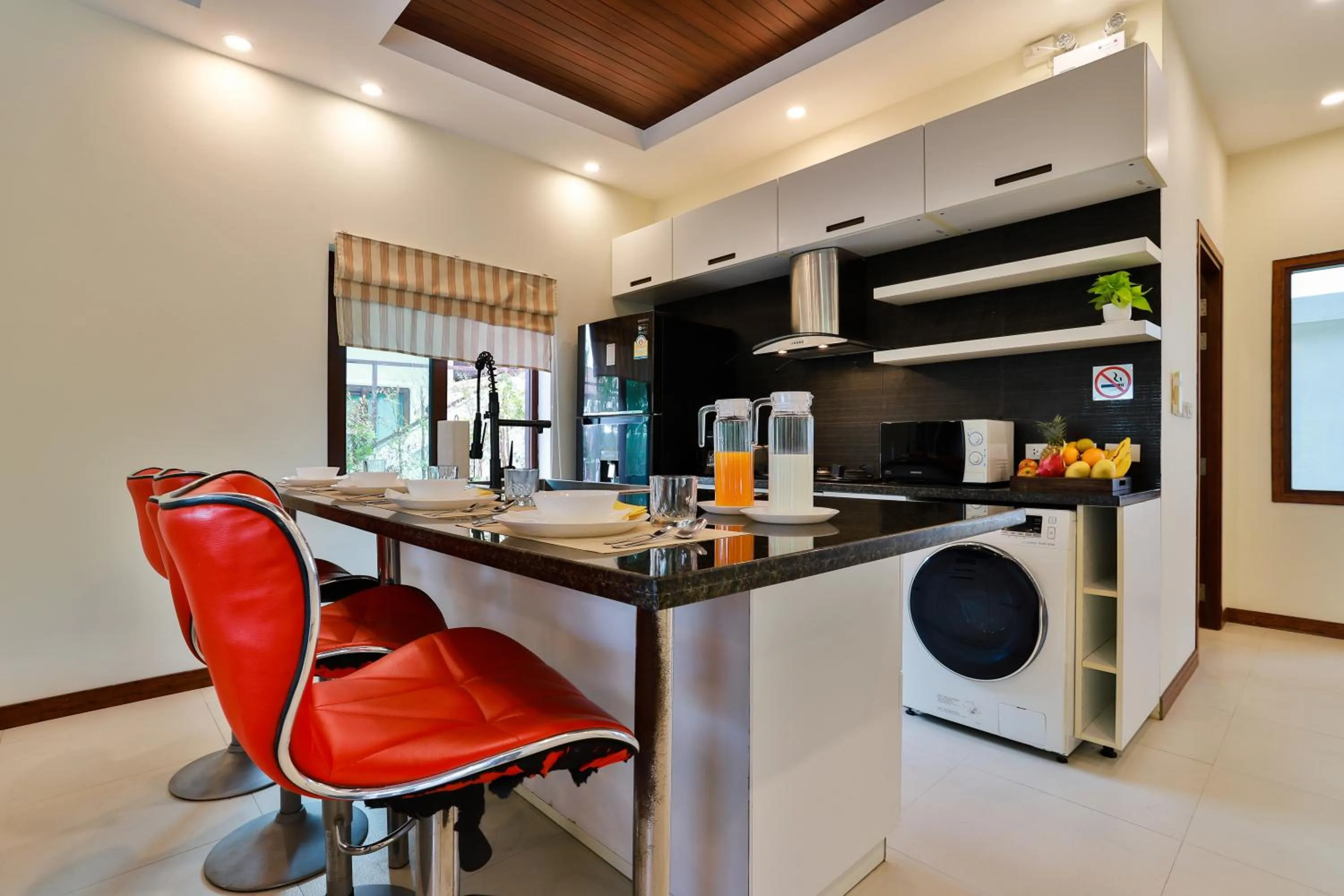 Kitchen or kitchenette in Cliff Haven Villa Krabi