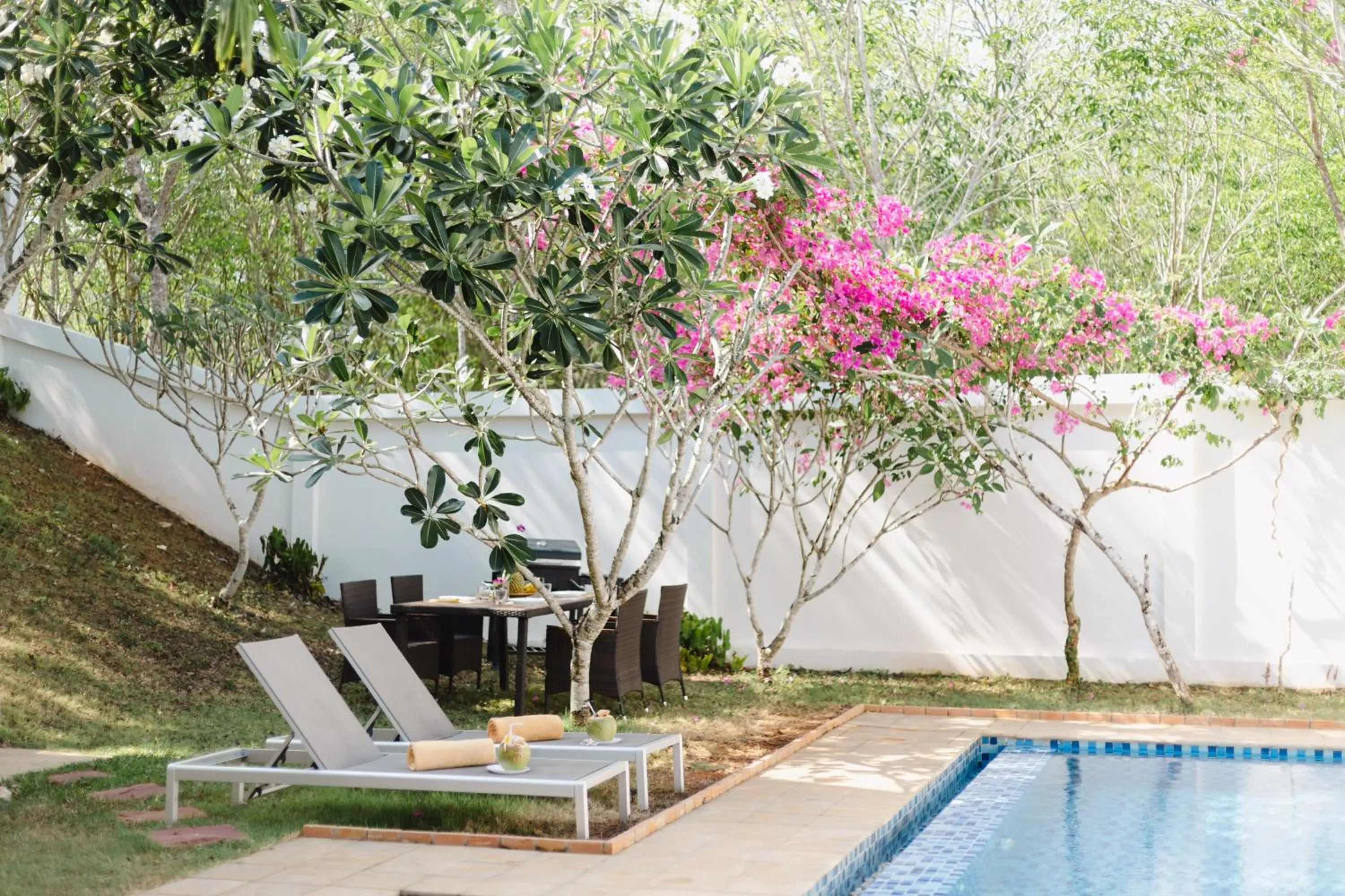 Patio in Cliff Haven Villa Krabi