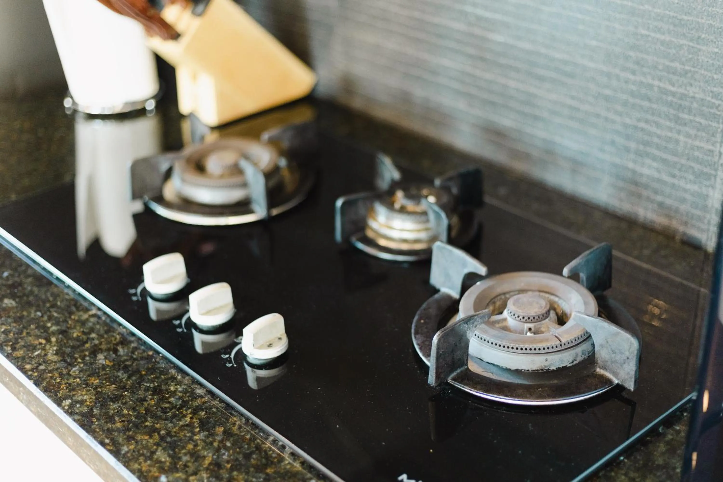 Kitchen or kitchenette in Cliff Haven Villa Krabi