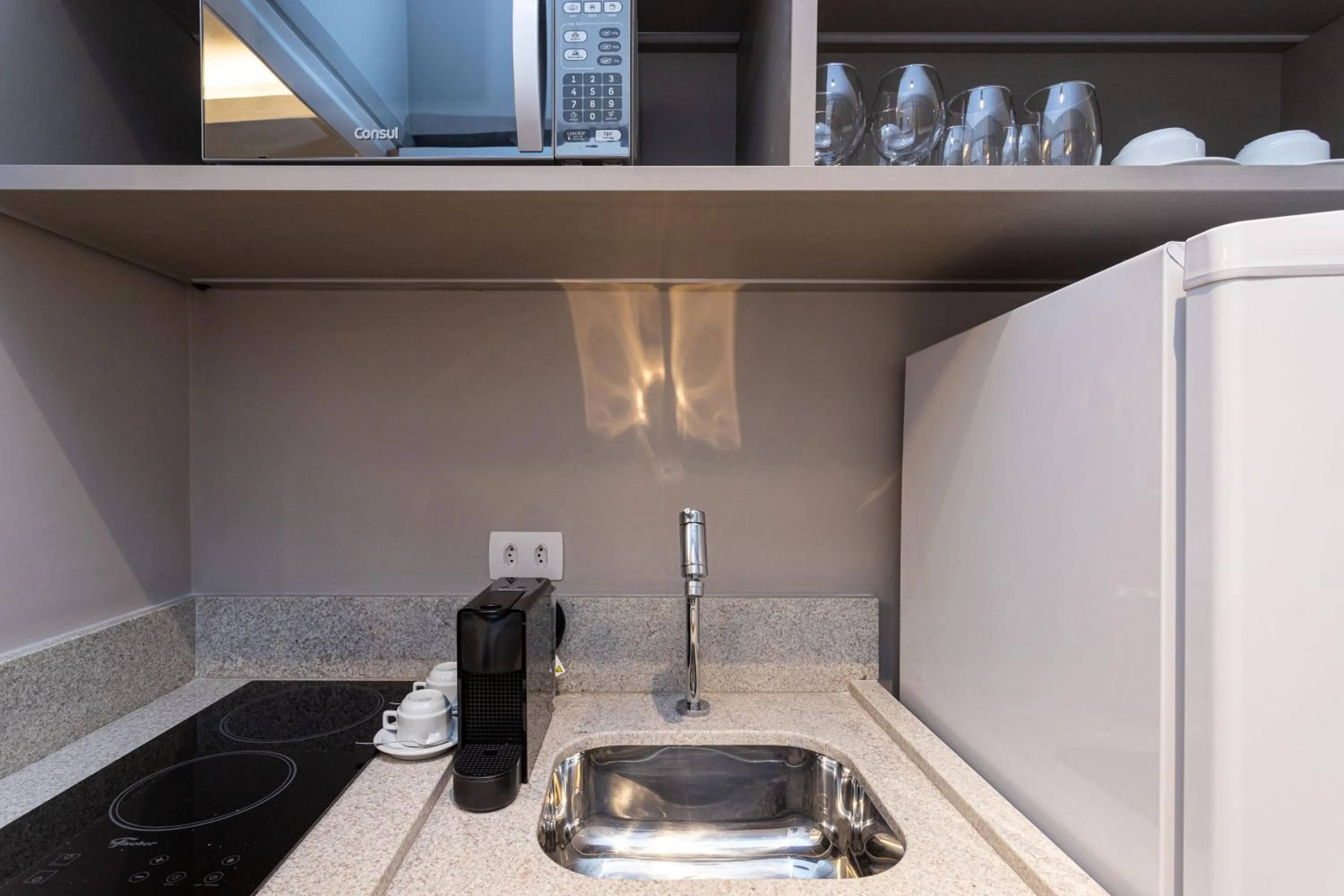 Day in Charlie Haddock Jardim Paulista