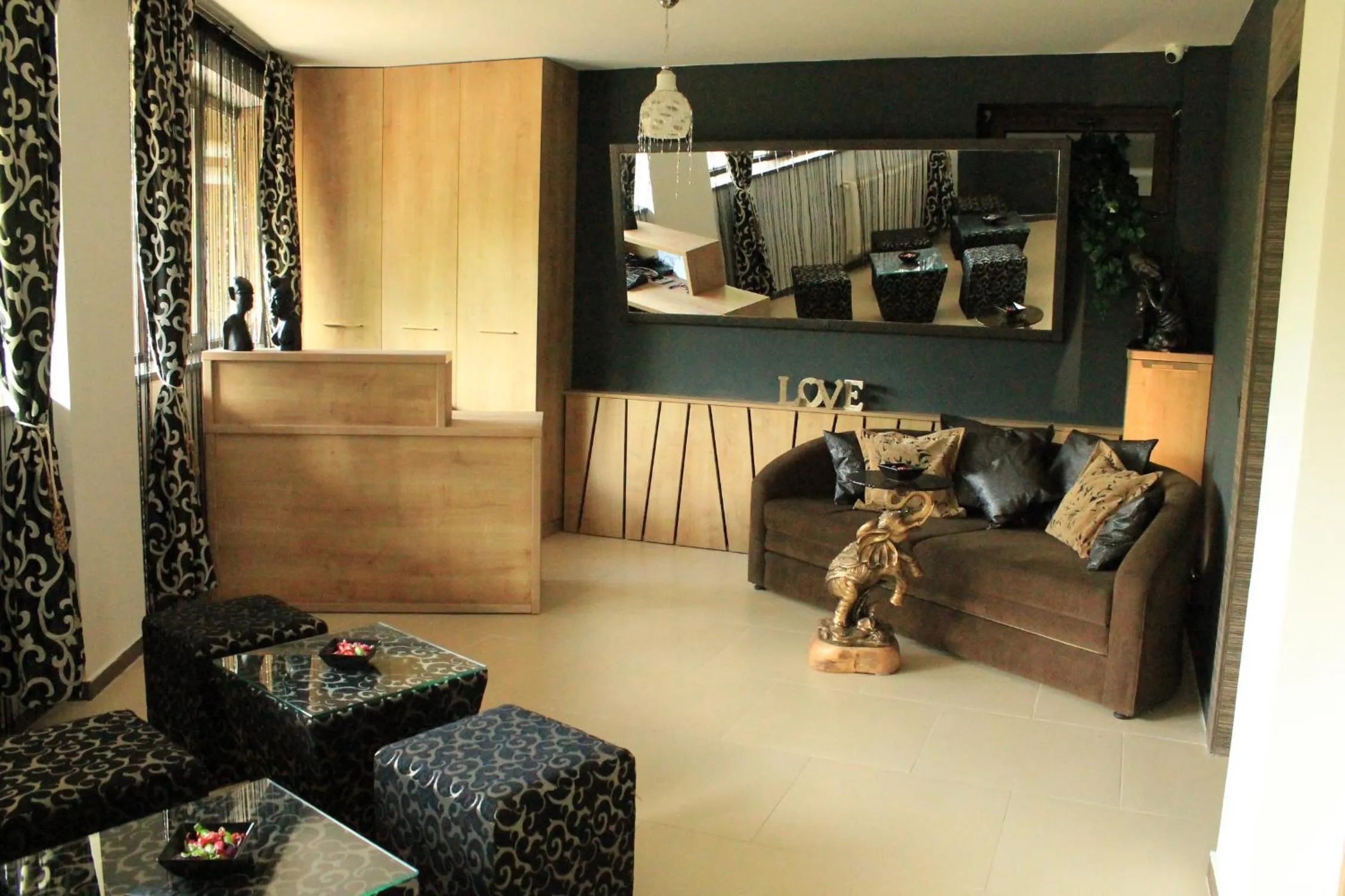 Lobby or reception in TheLine