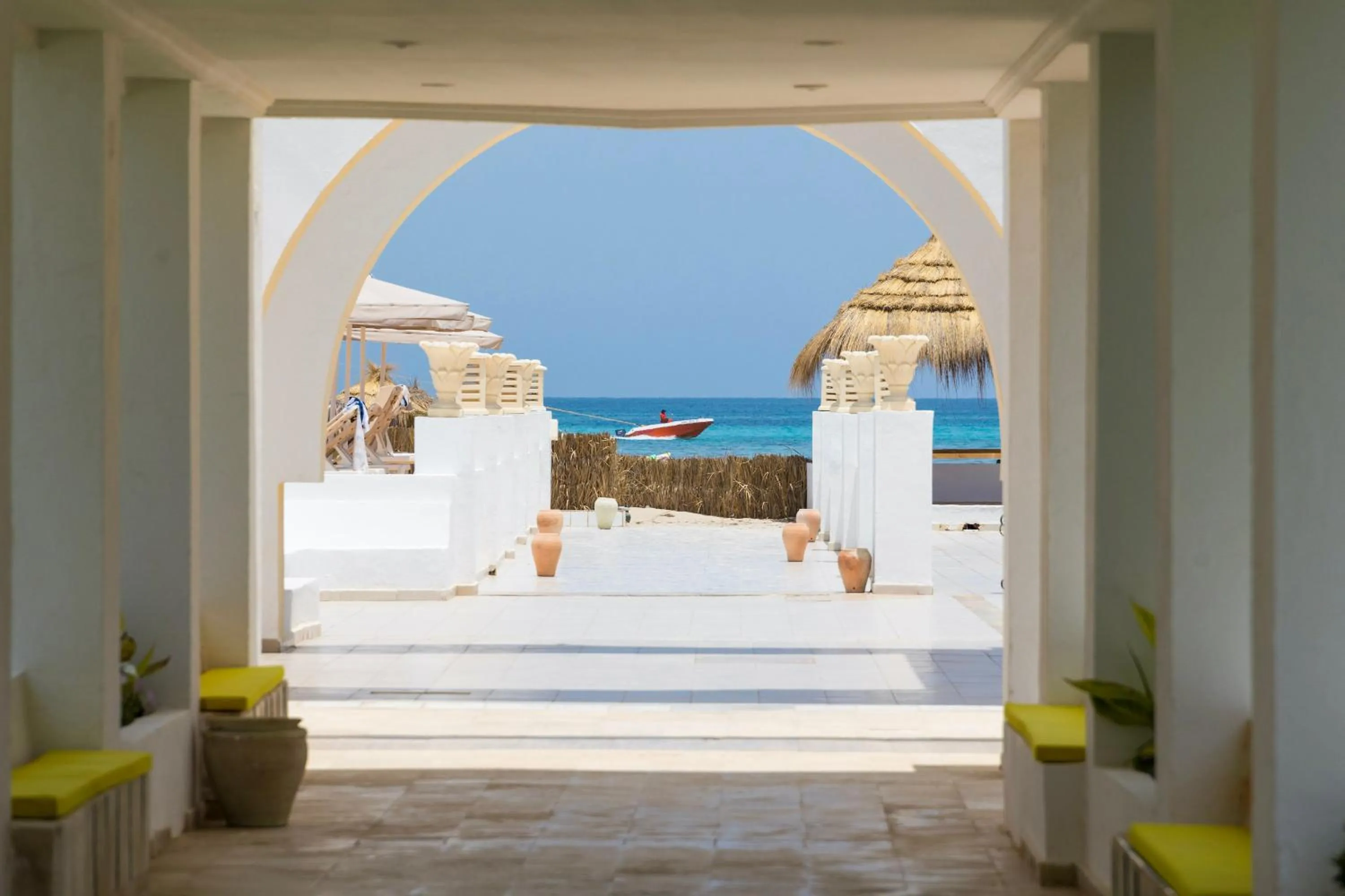 Beach in TMK Marine Beach by Turismark