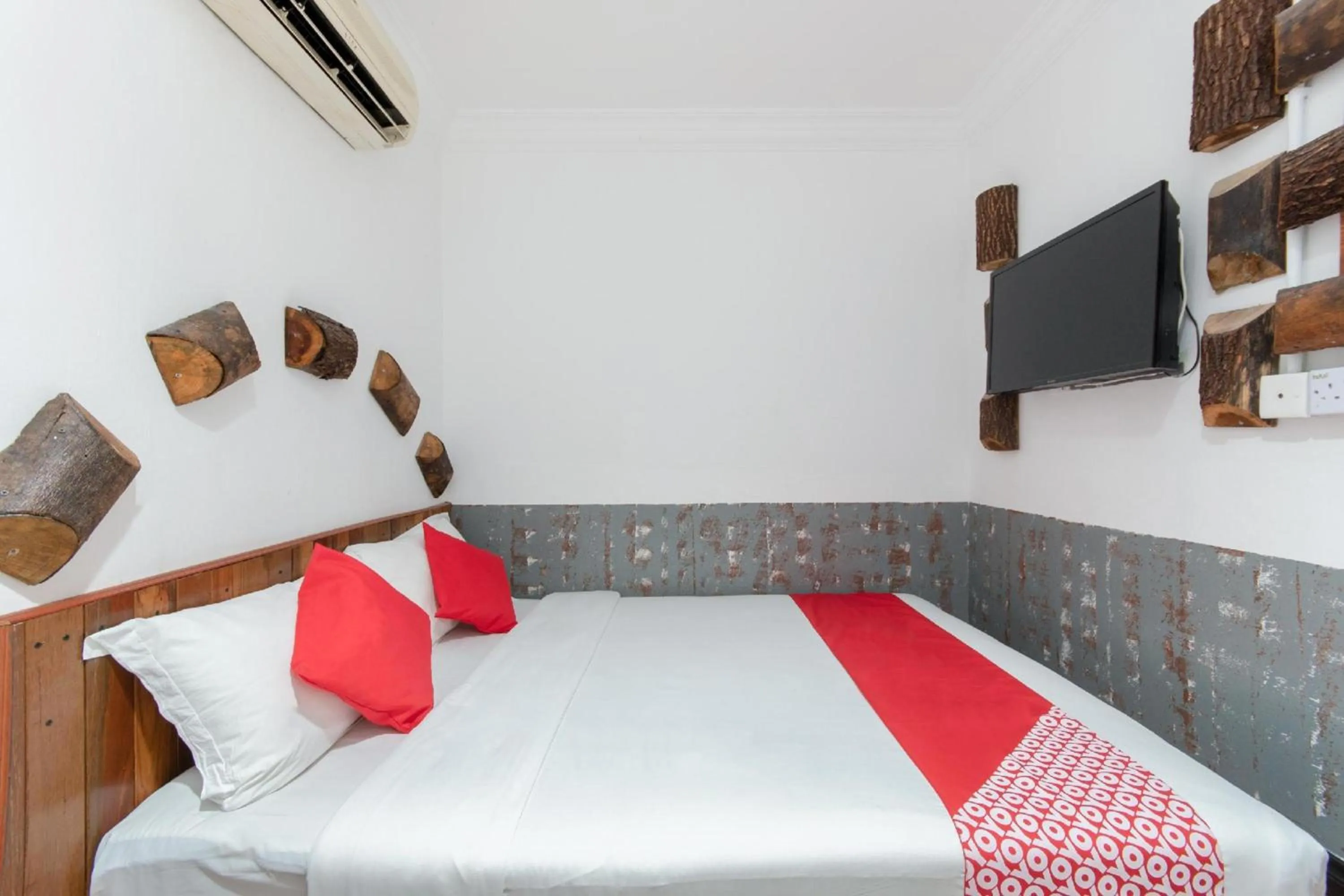 View (from property/room), Bed in Hotel O Five 2