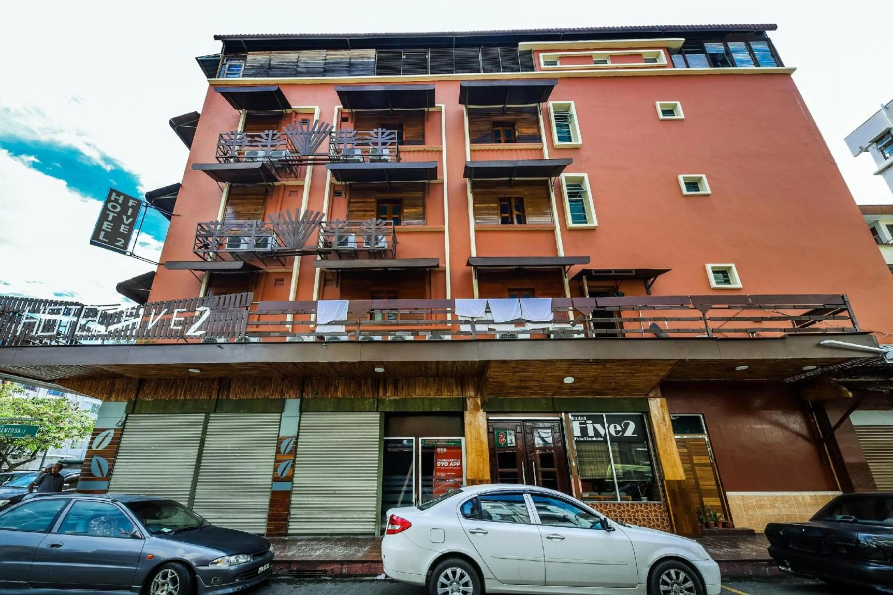 Neighbourhood in Hotel O Five 2