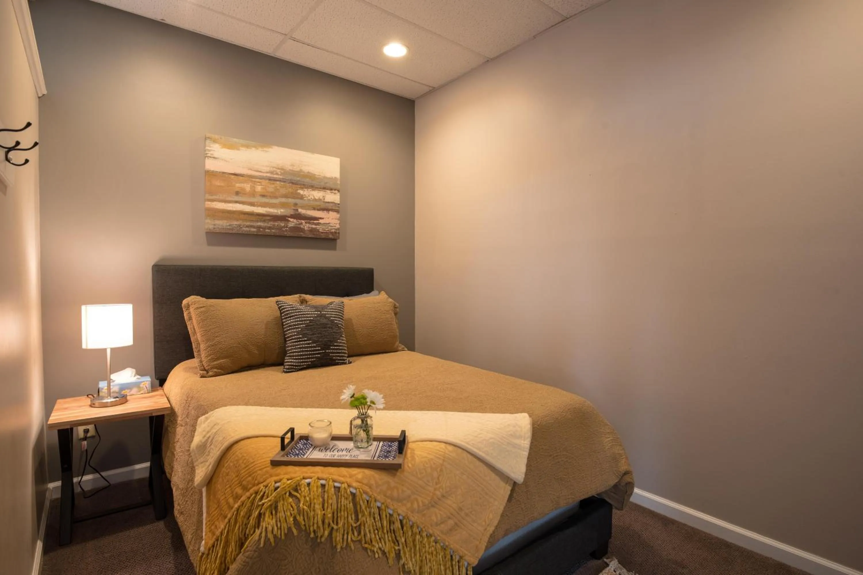 Property building, Bed in The Loft By Moondance