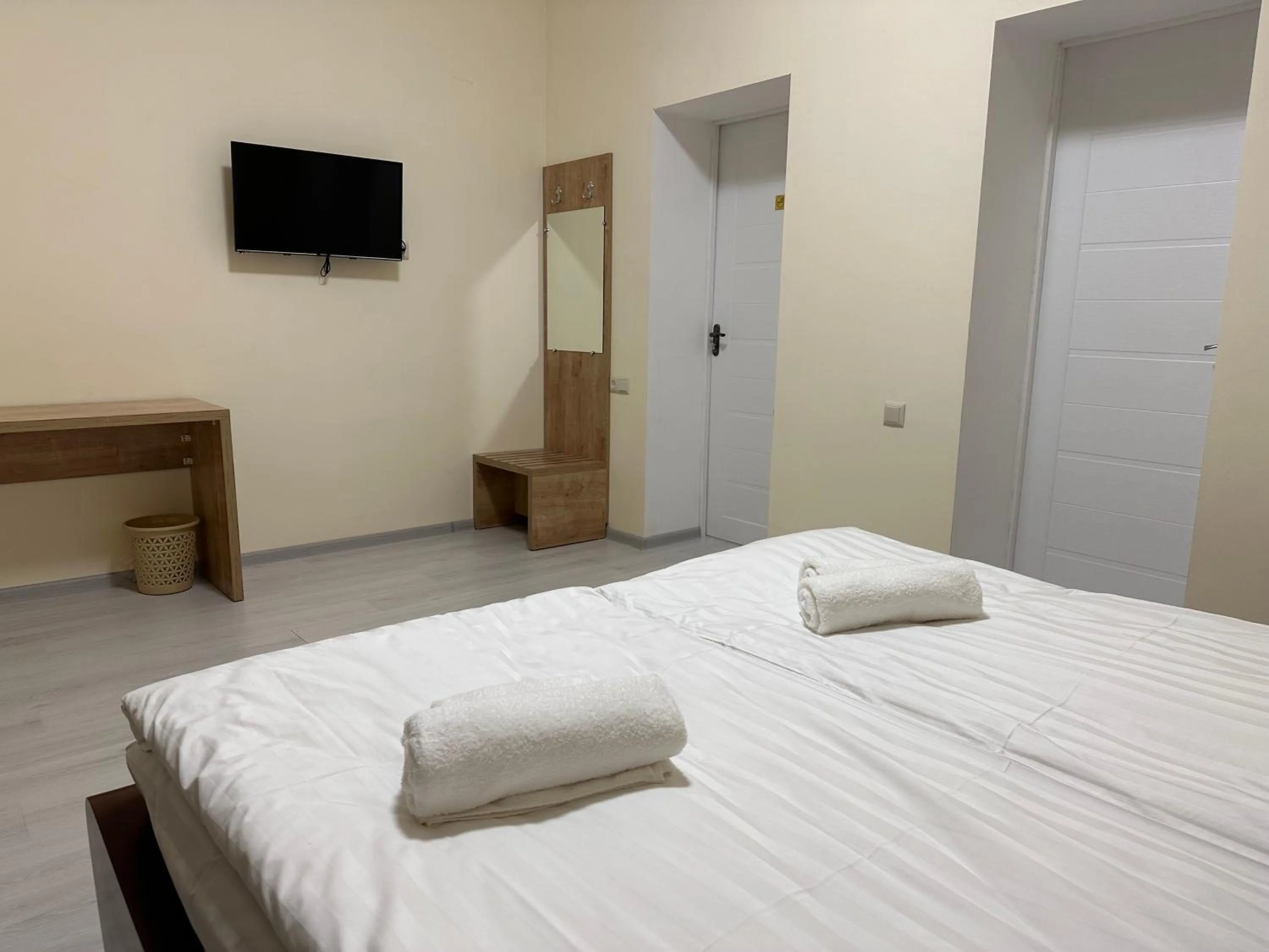 TV and multimedia, Bed in Hotel X