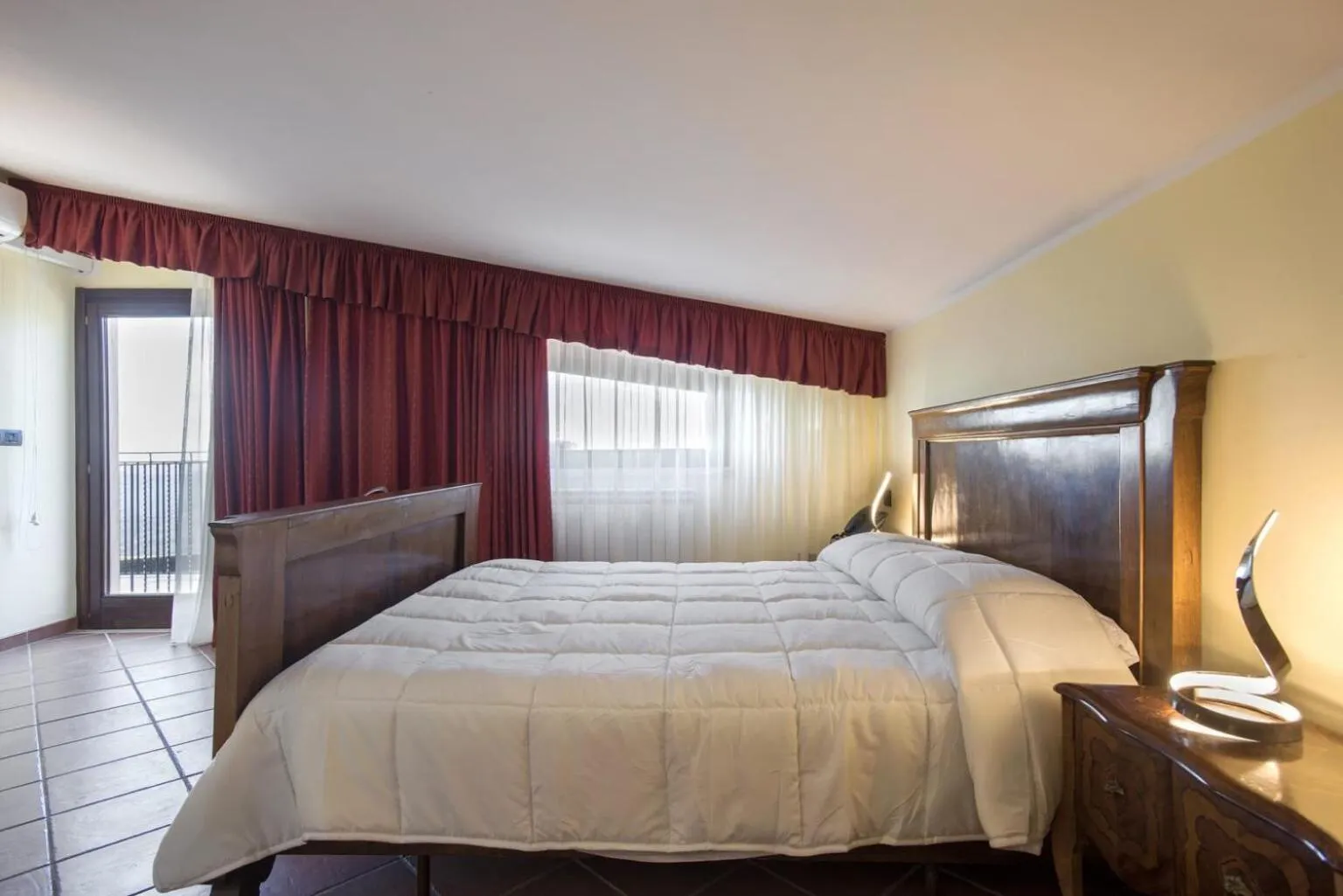 Photo of the whole room, Bed in The Life