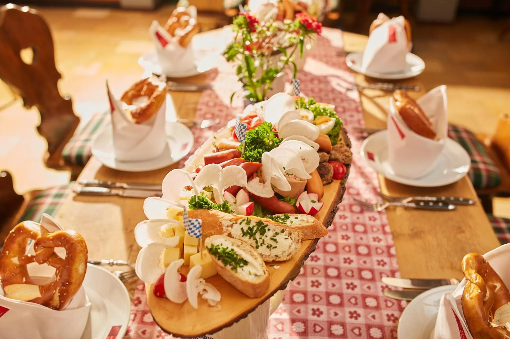 Restaurant/places to eat in Hotel Engel - Lindauer Bier und Weinstube