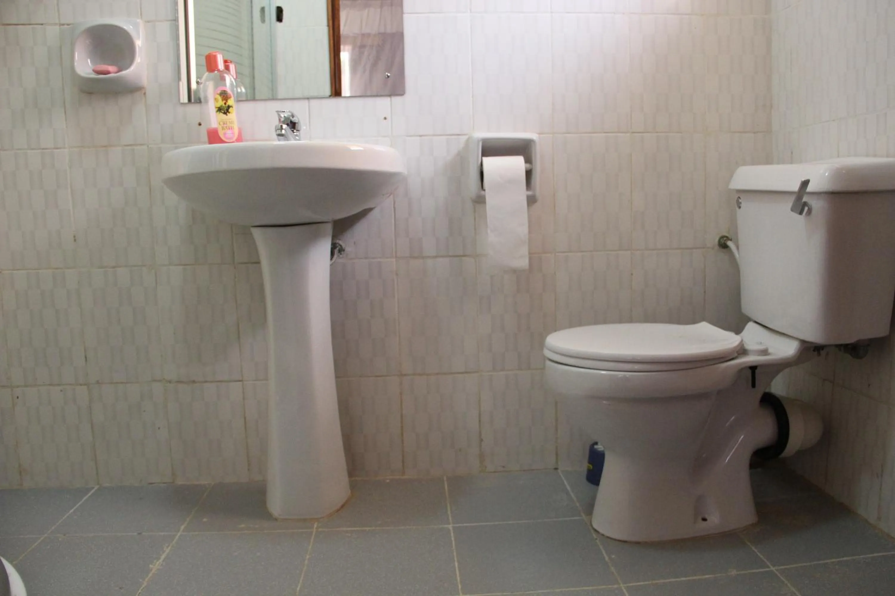 Toilet in Bankhouse Retreat Karen