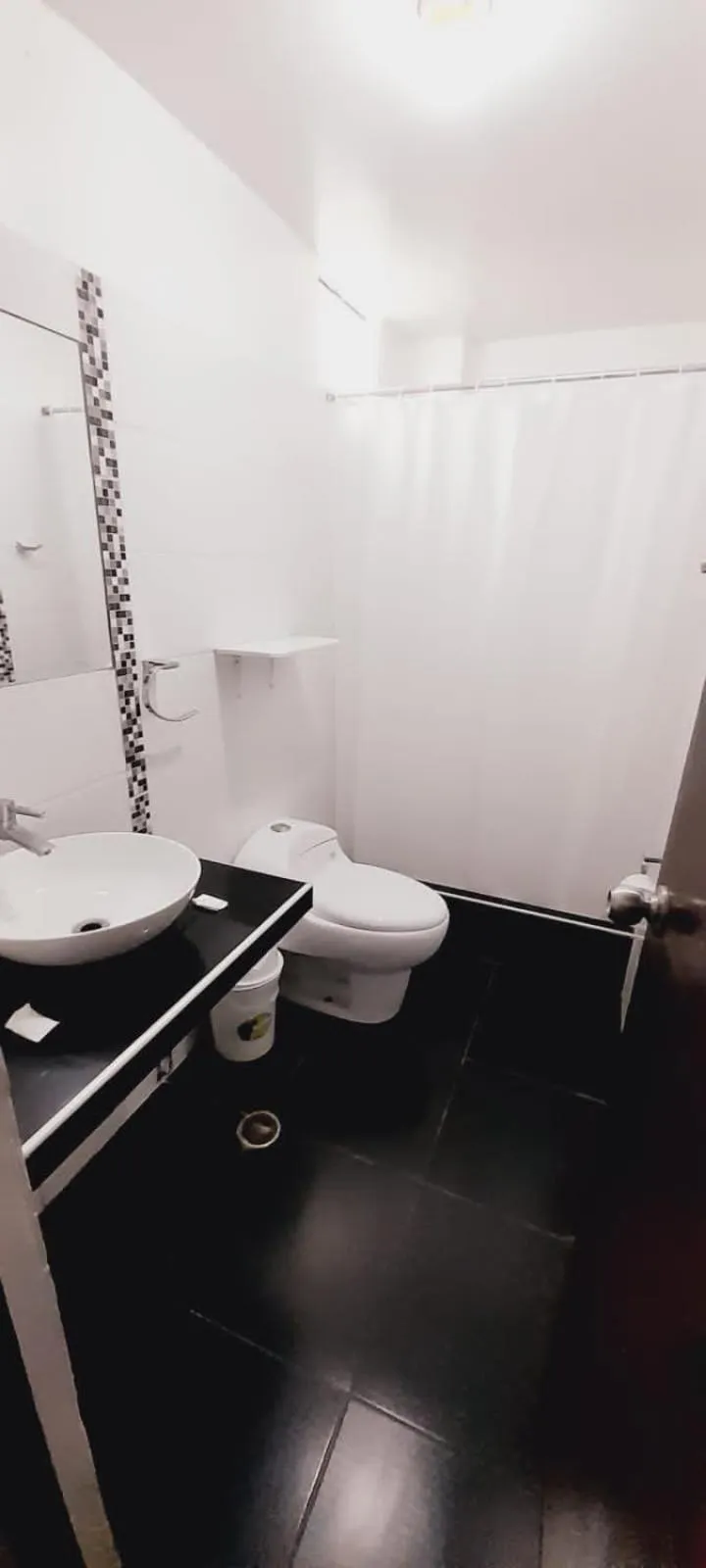 Bathroom in HOTEL FIORELLA PARACAS