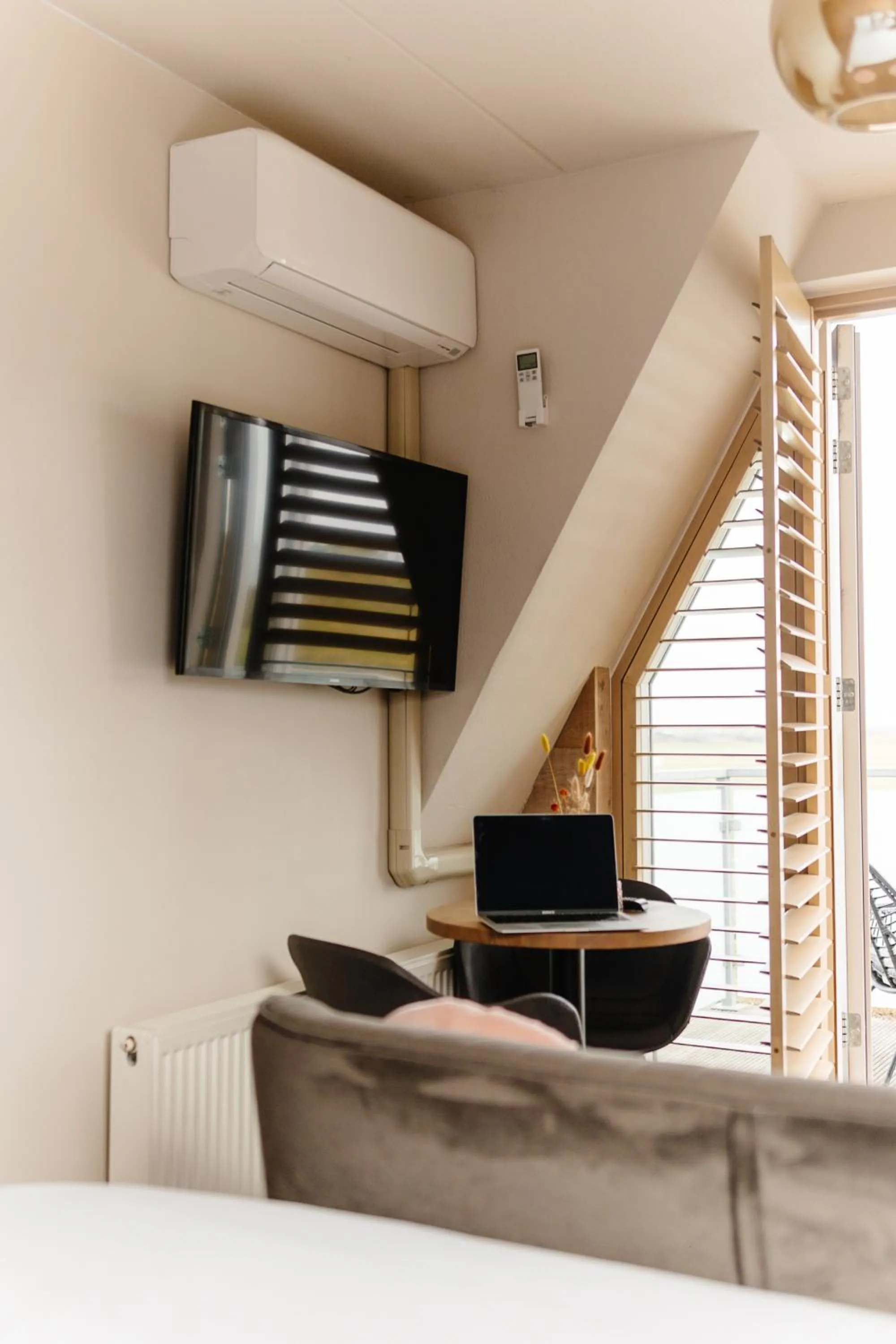 TV and multimedia in Strandhotel Camperduin