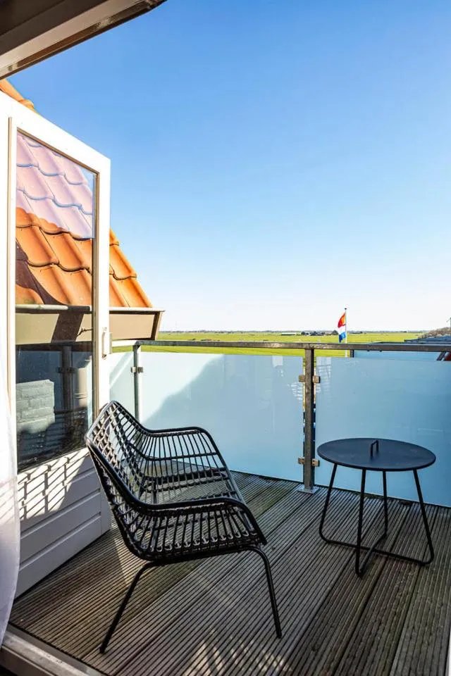 Day in Strandhotel Camperduin