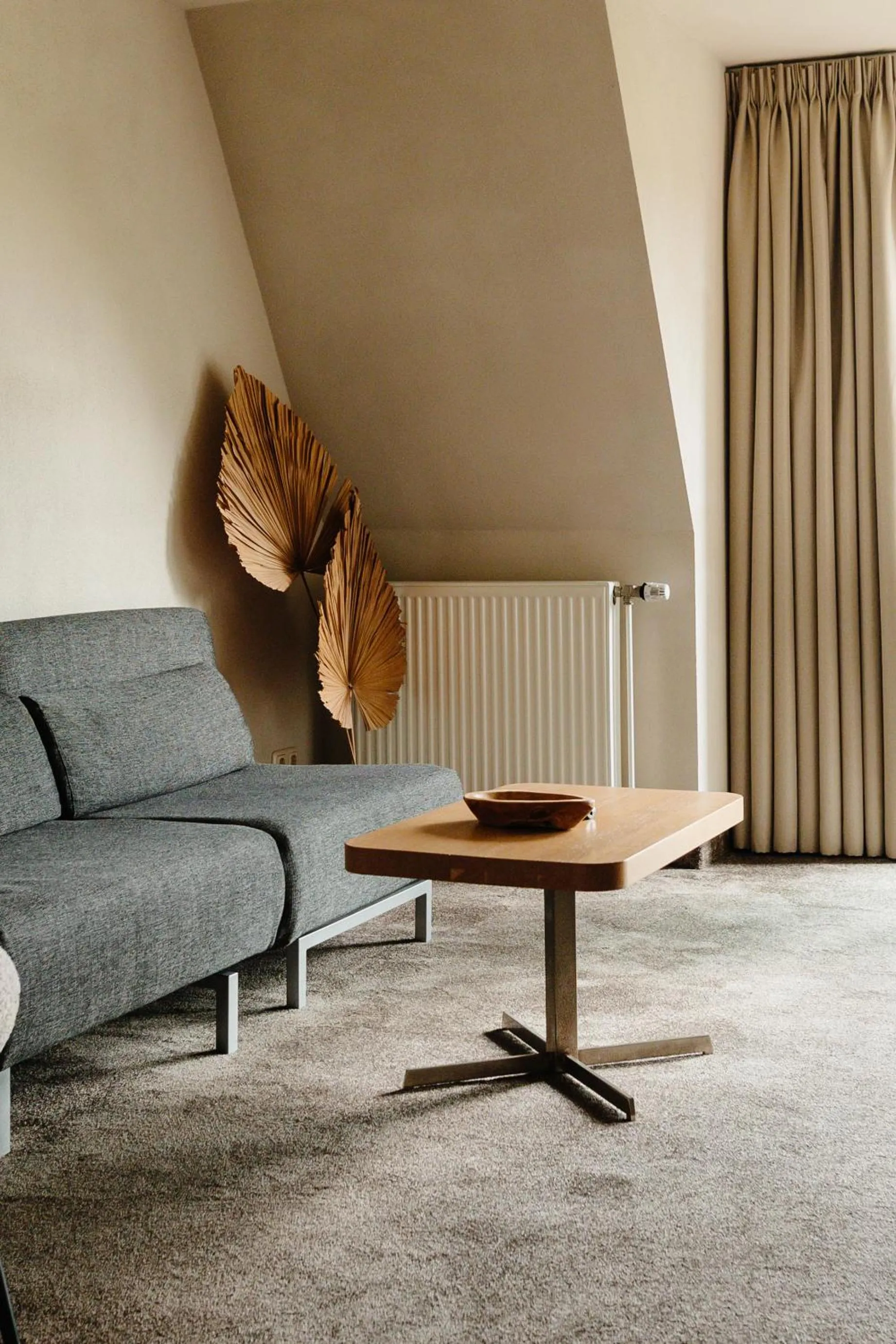 Seating area in Strandhotel Camperduin