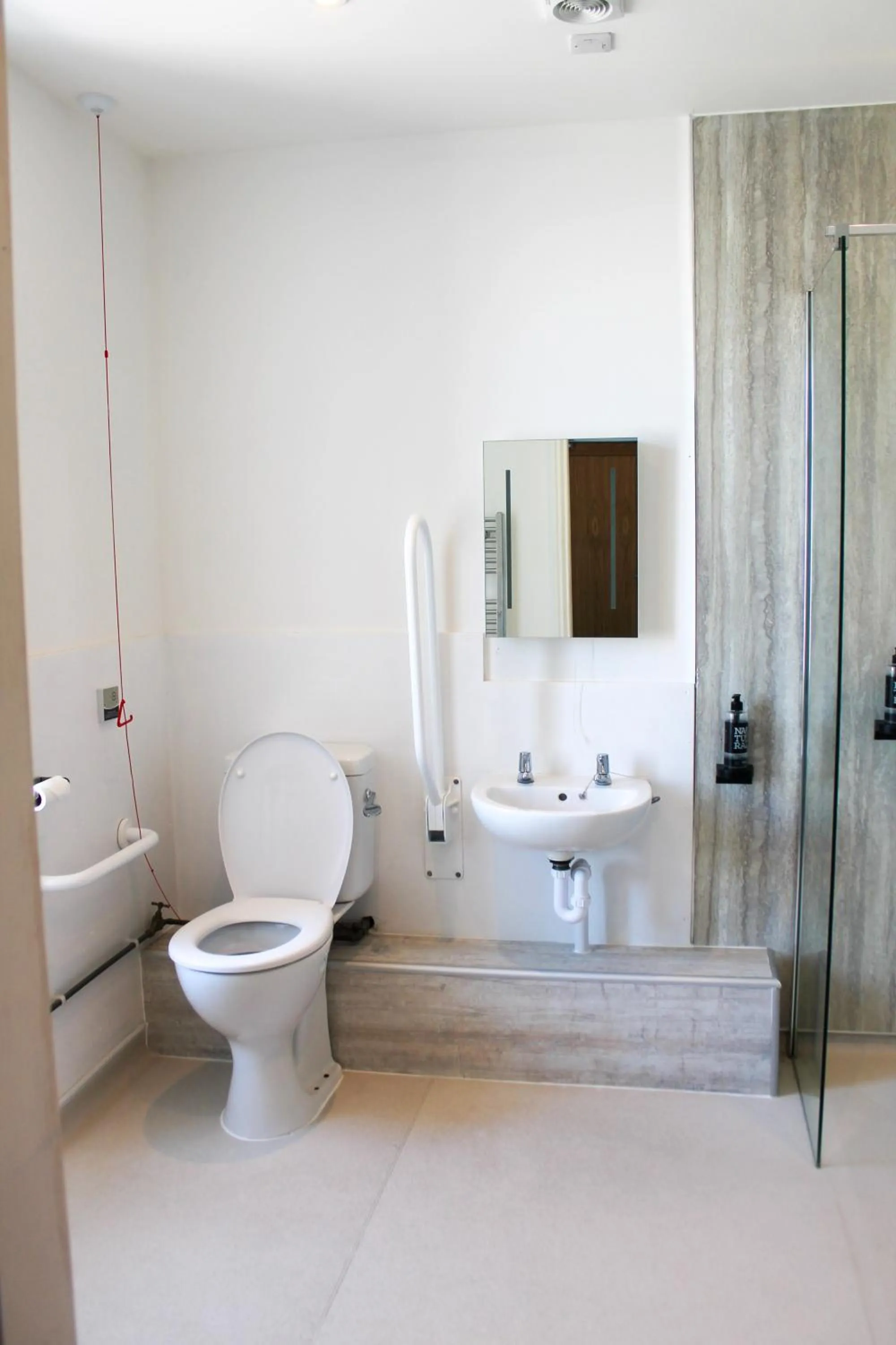 Bathroom in Poseidon Inn