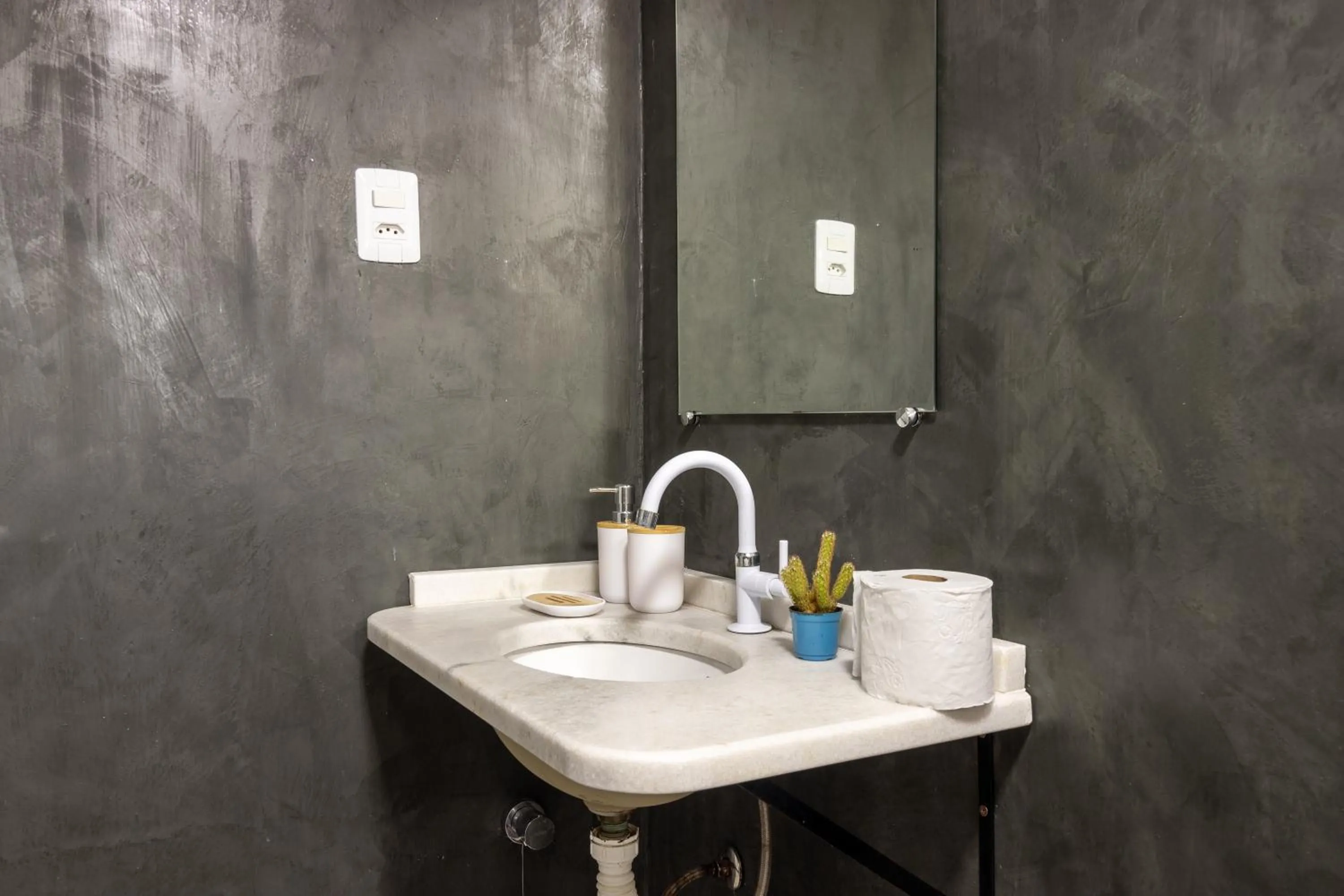 Bathroom in Garden 437 Suítes