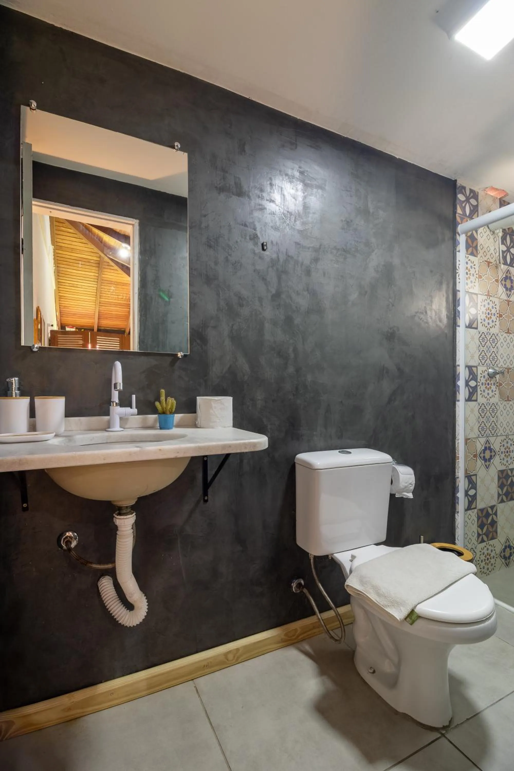 Bathroom in Garden 437 Suítes