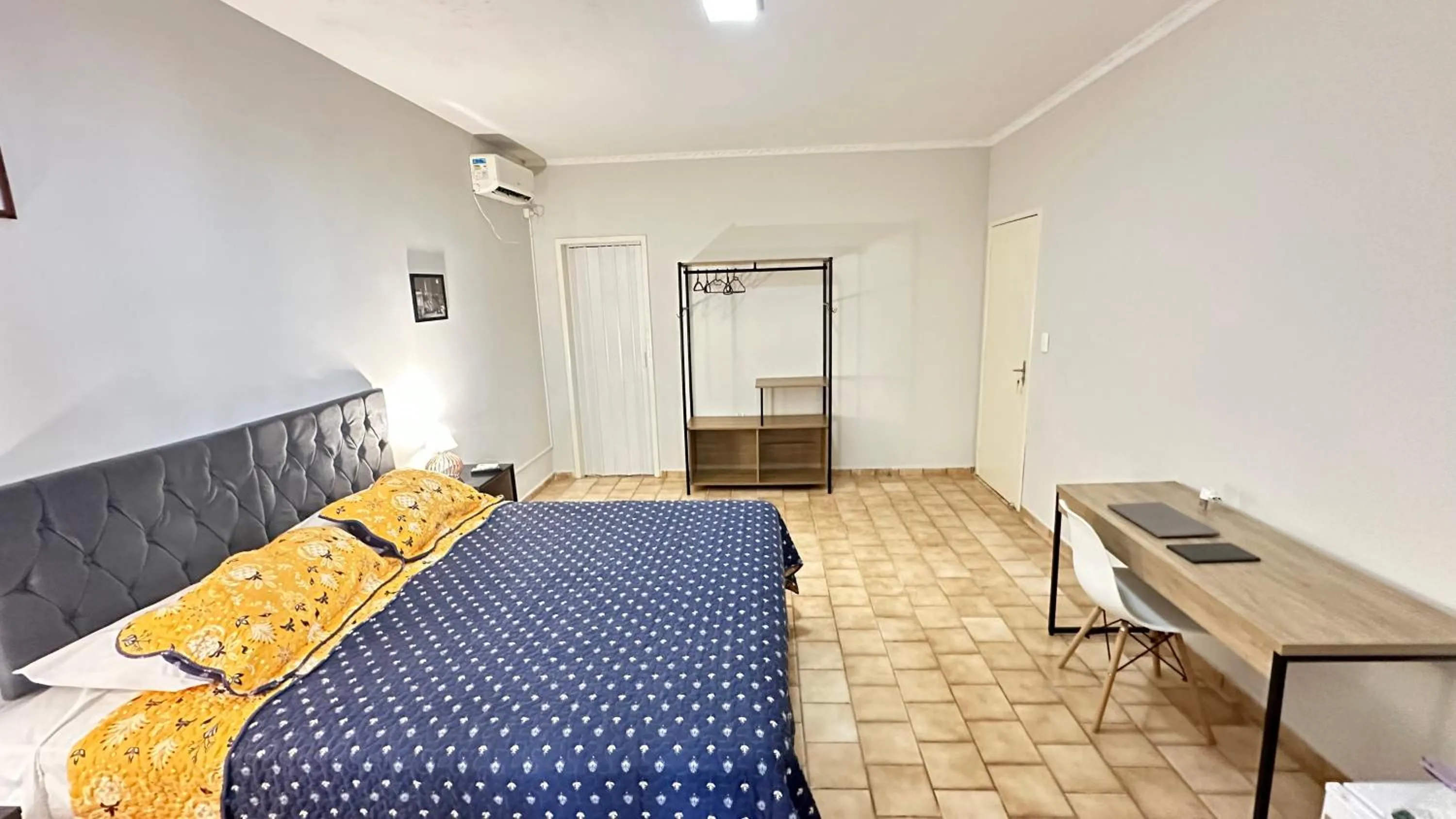 TV and multimedia, Bed in Garden 437 Suítes