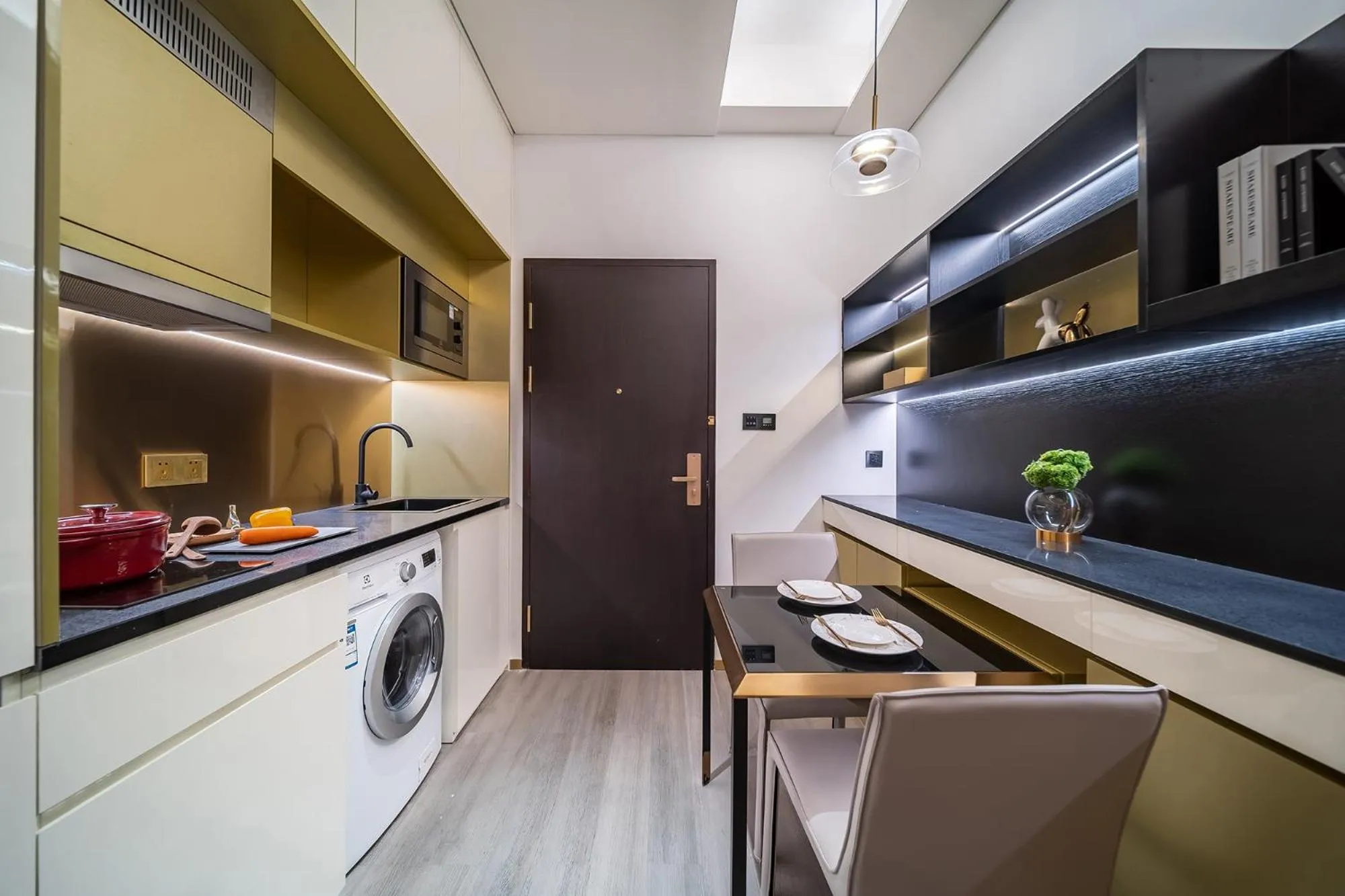 Kitchen or kitchenette in CitiGO Hotel Shenzhen Shekou Cruise Center Seaview Near Taizi Bay K11