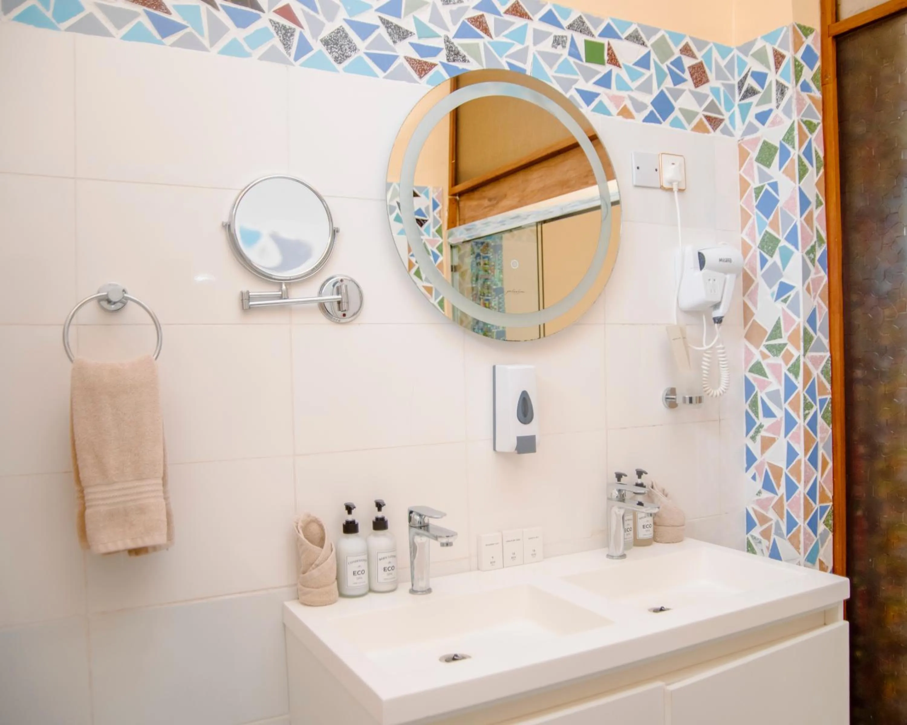 Double A Nungwi Beach Hotel