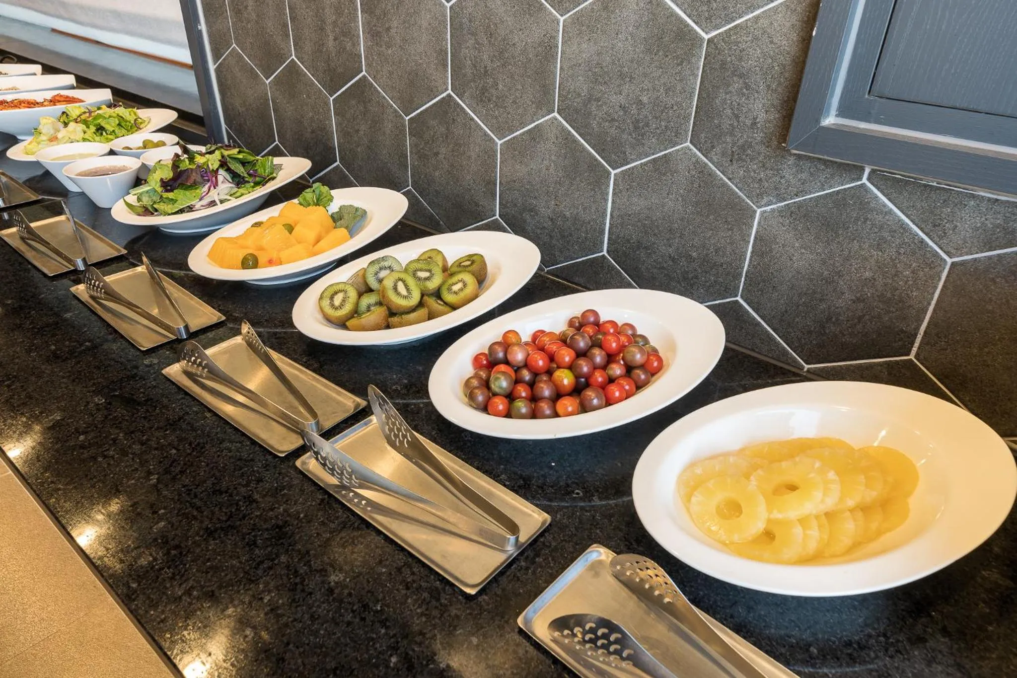 Restaurant/places to eat in Hotel Demer Mokpo