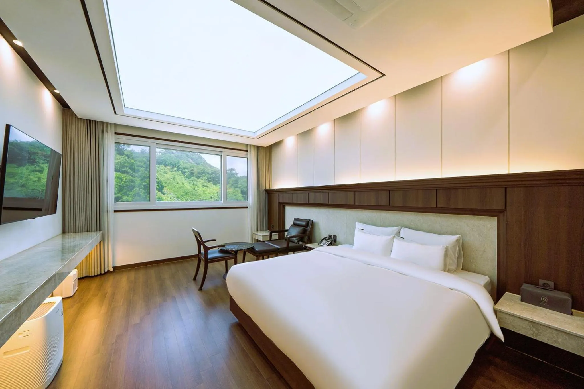 Bed in Hotel Demer Mokpo