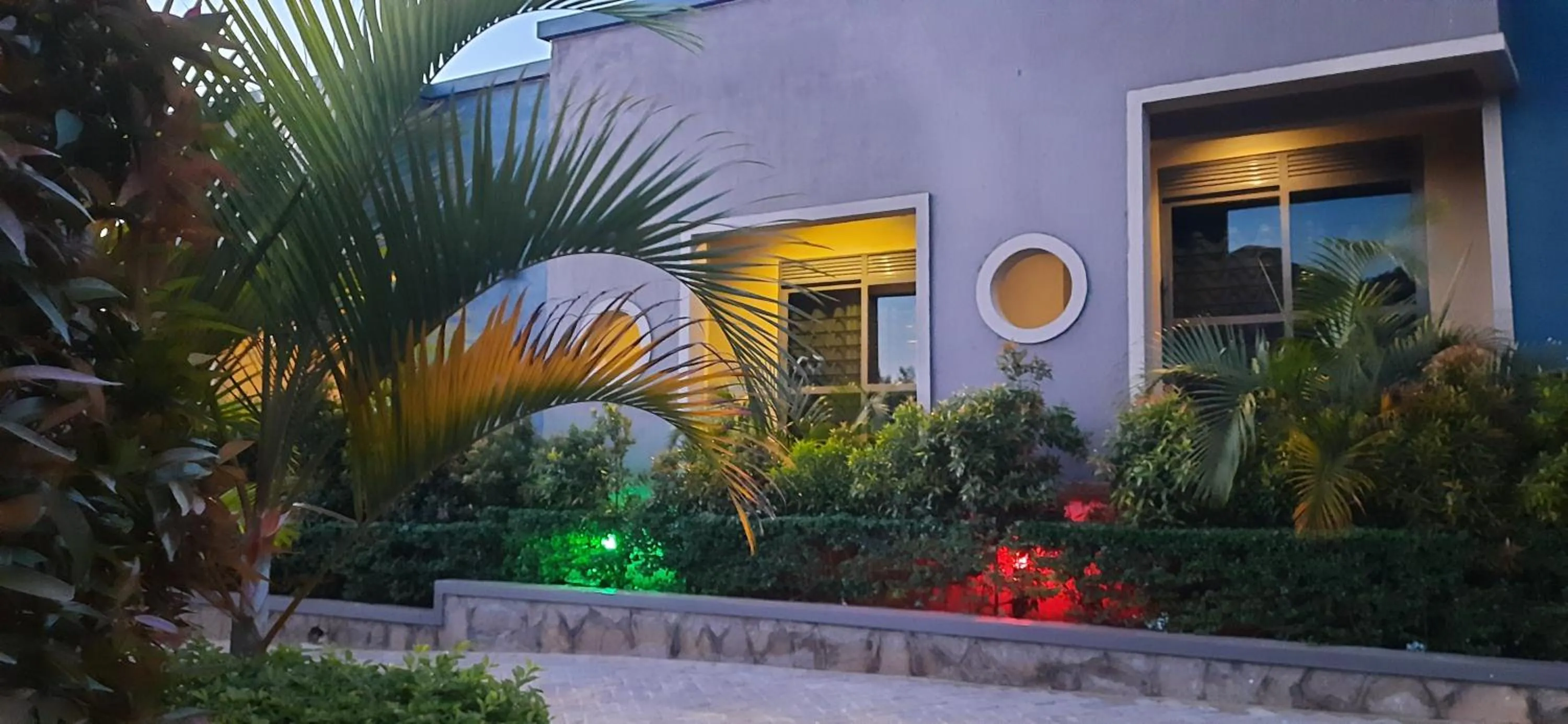 Property building in Ashleys Hotel