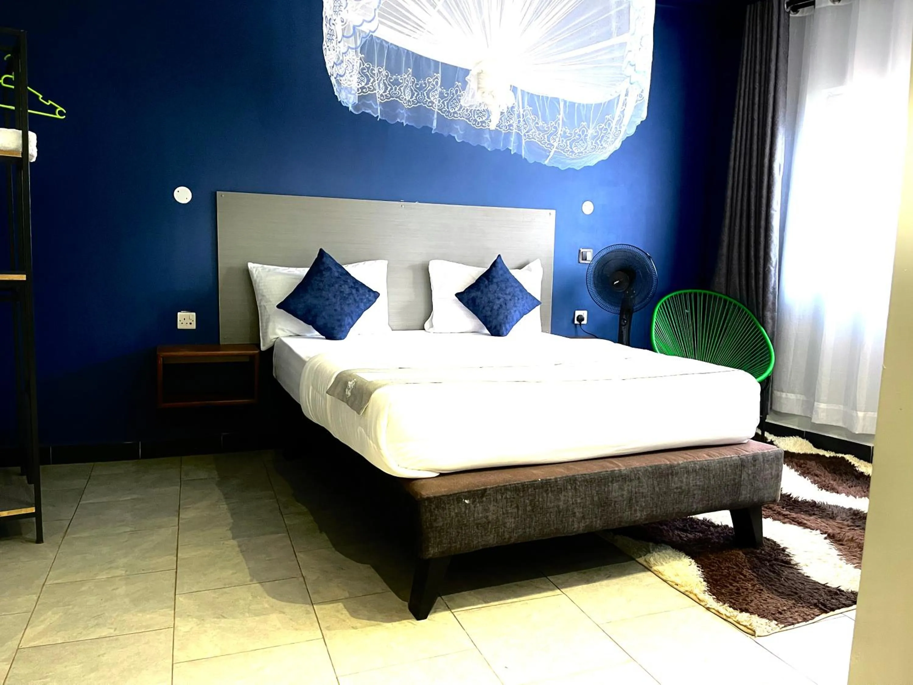 Bed in Ashleys Hotel