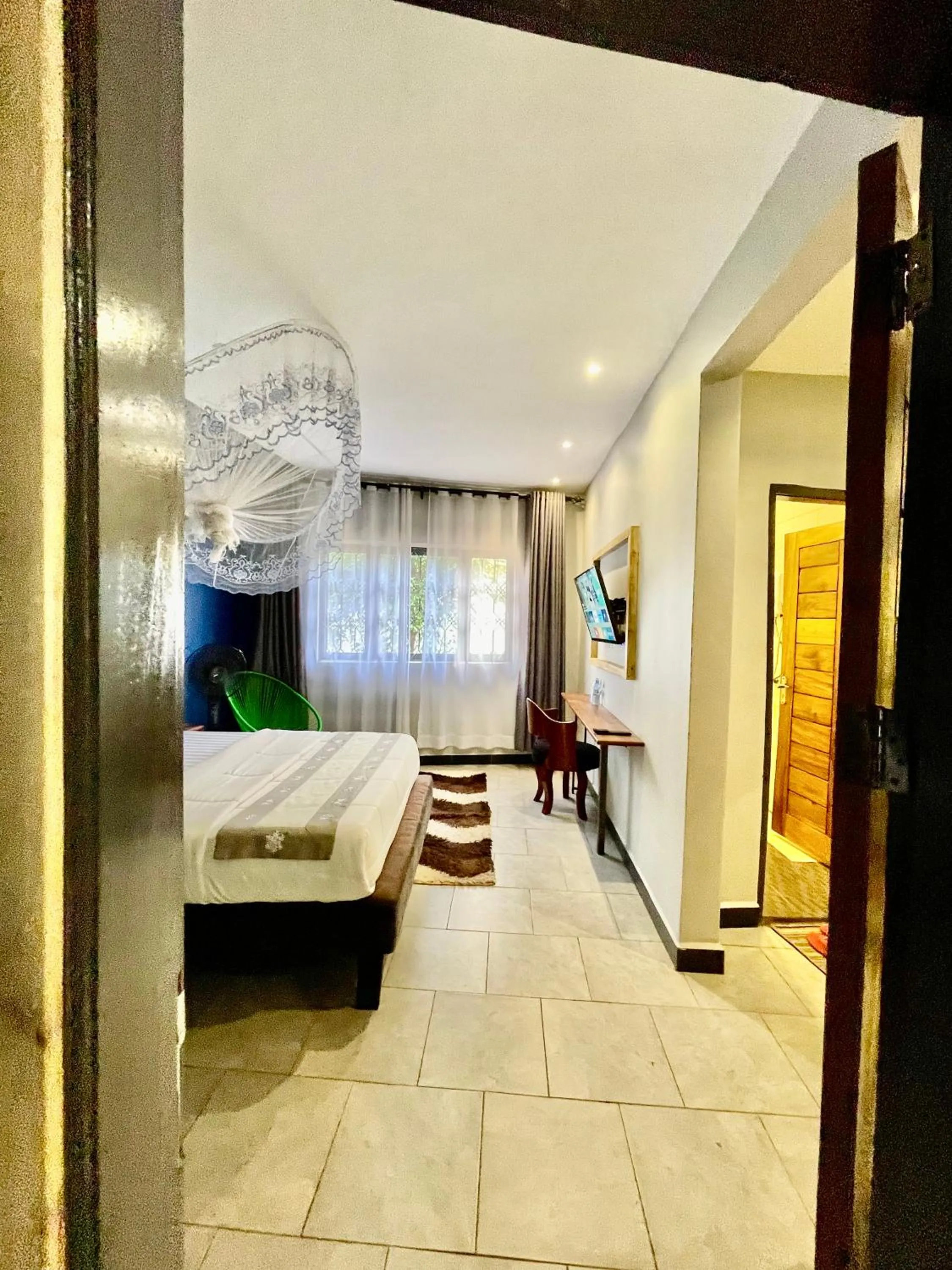 Bed in Ashleys Hotel