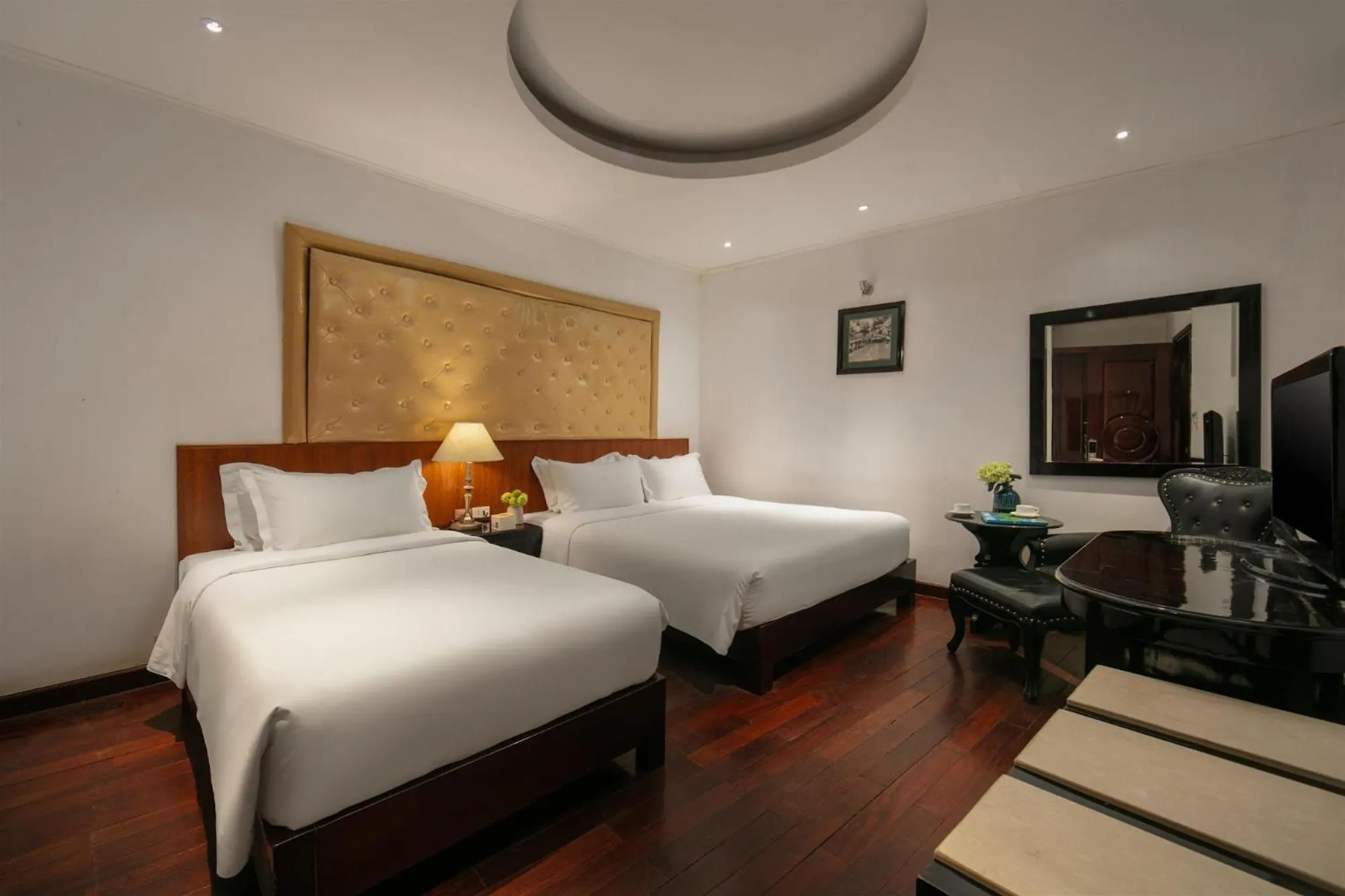 Bed in Hanoi Traveller House