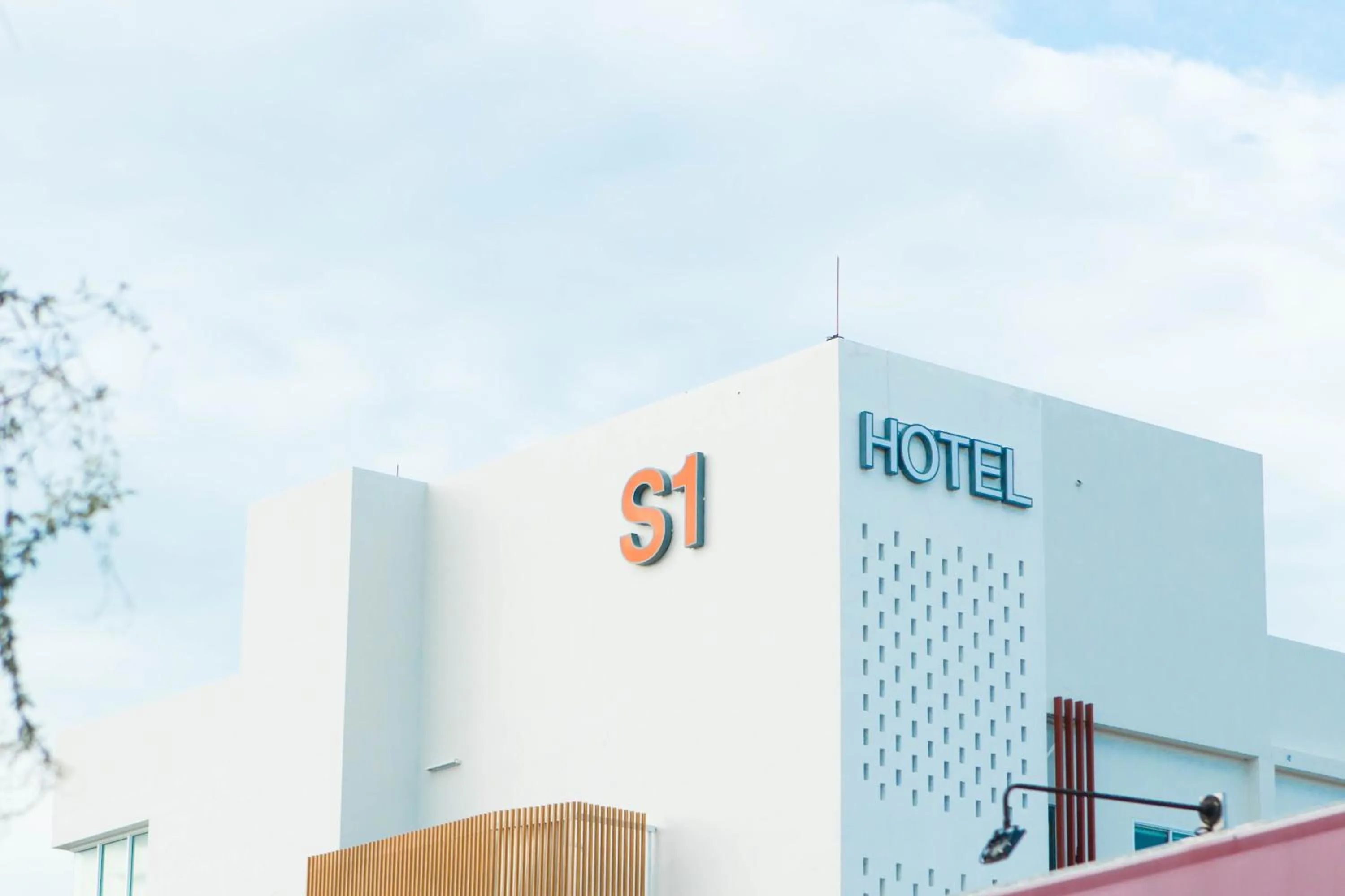 S1 Trang Hotel
