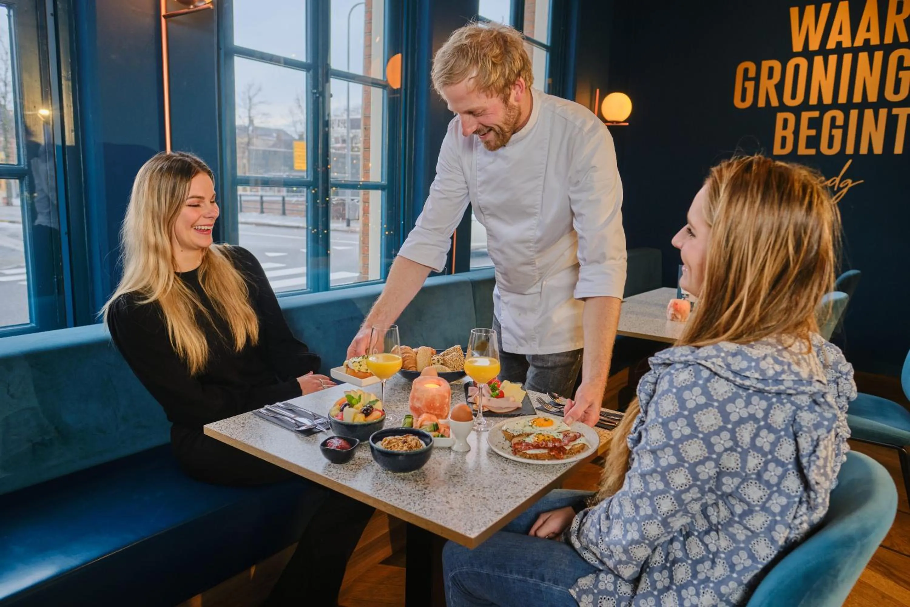 Restaurant/places to eat in Hotel Corps de Garde