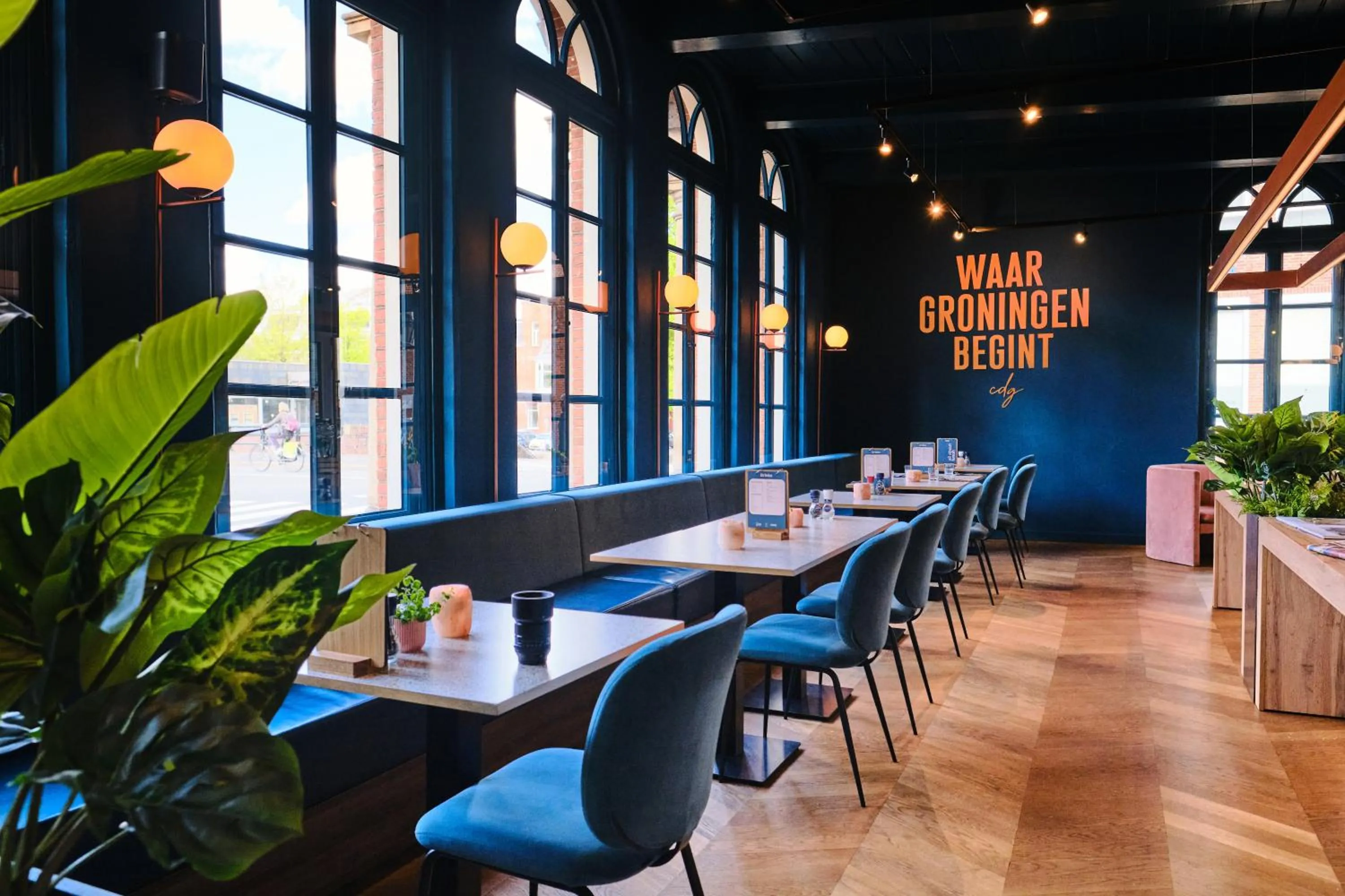 Restaurant/places to eat in Hotel Corps de Garde